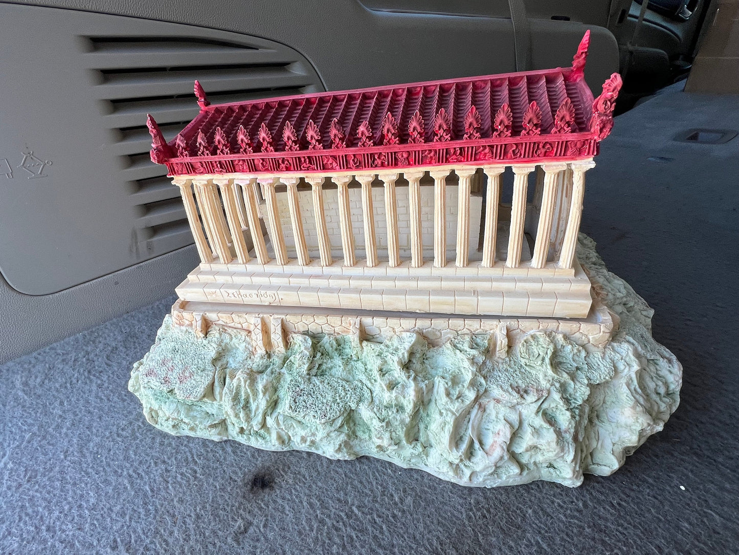 Vintage Parthenon Greek Building Sculpture, Greece Parthenon Statue, Lover Antiques and Vintage