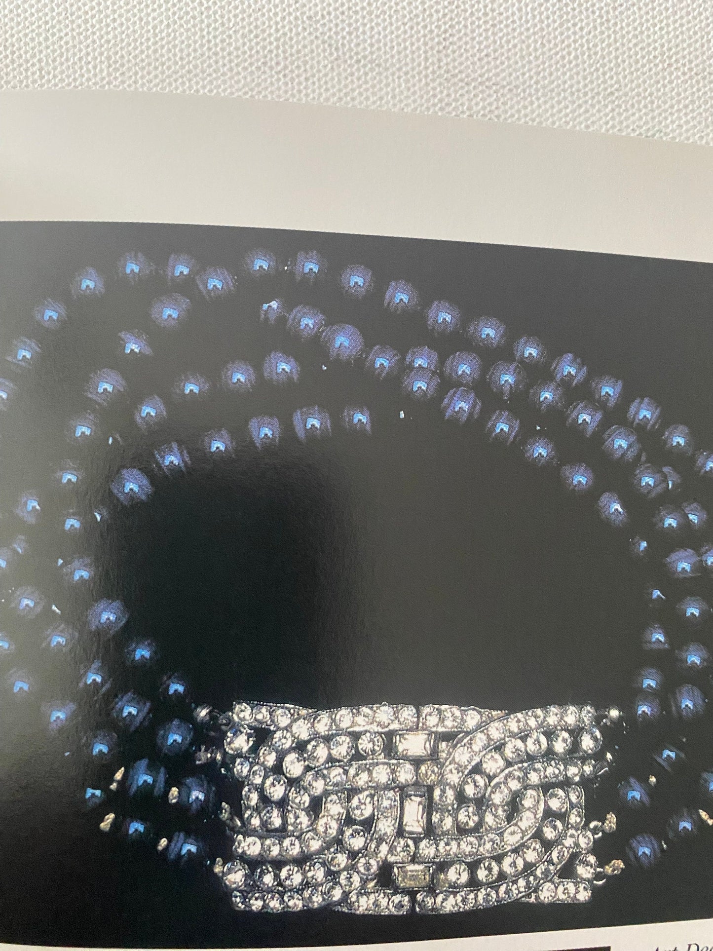 Costume Jewelry Identification and Price Guide Book, Coverage from the Victorian period through the 1960s, by Leigh Leshner, Lover Antiques