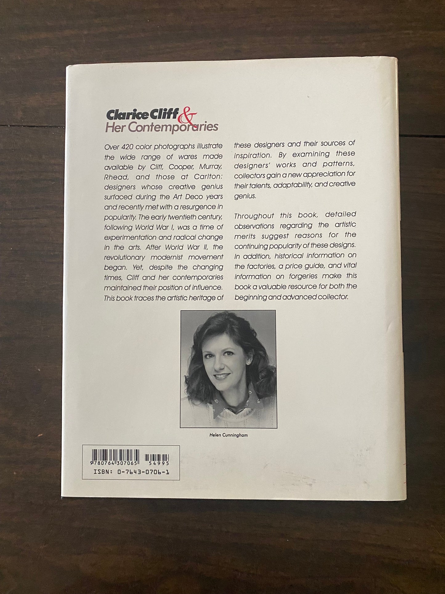 Clarice Cliff and Her Contemporaries: Susie Cooper, Keith Murray, Charlotte Rhead and the Carlton Ware Designers Book, with Price Guide