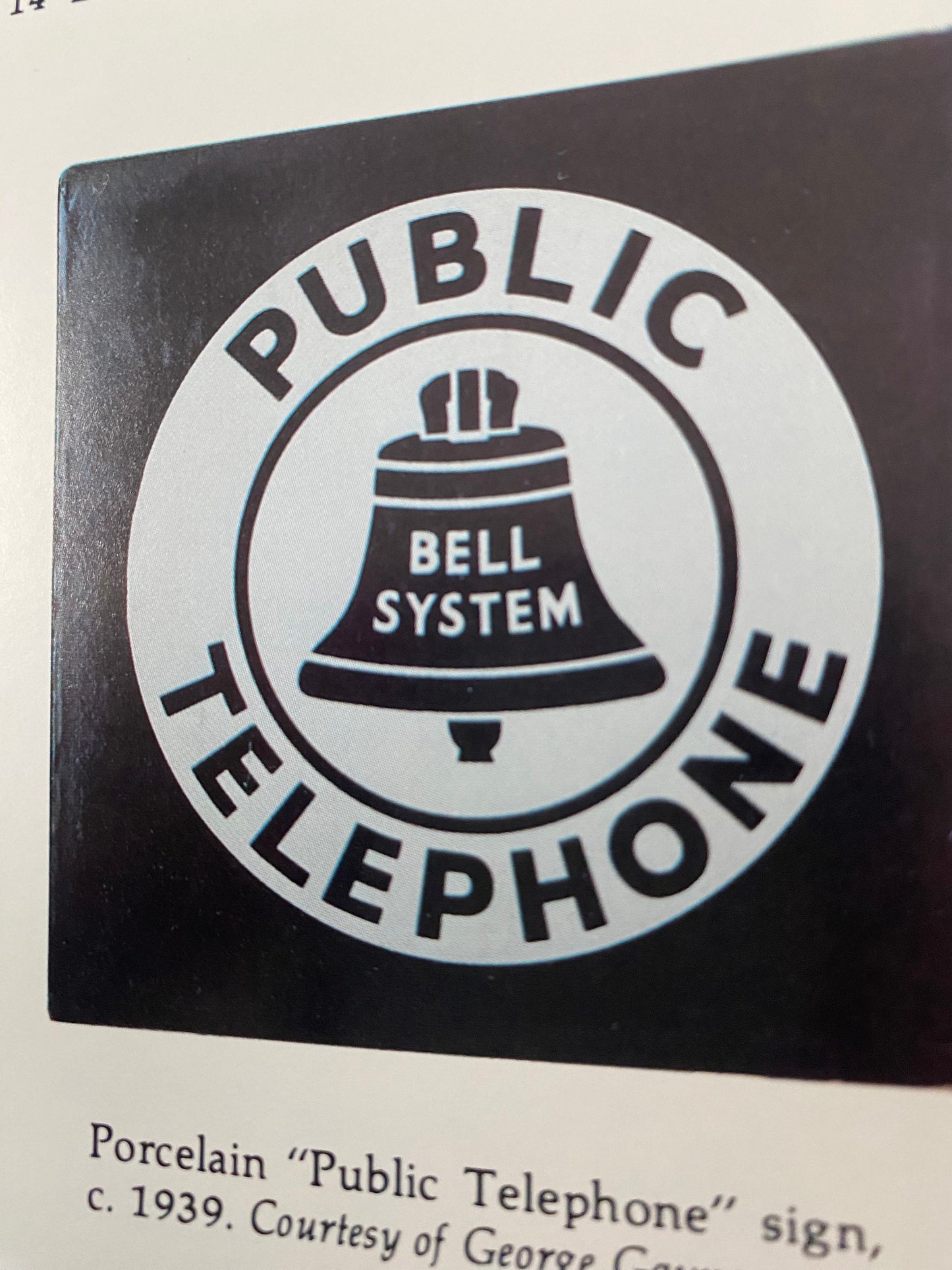 Telephone Collecting Seven Decades of Design with Price Guide Book, by Kate E. Dooner, Lover Antiques and Vintage