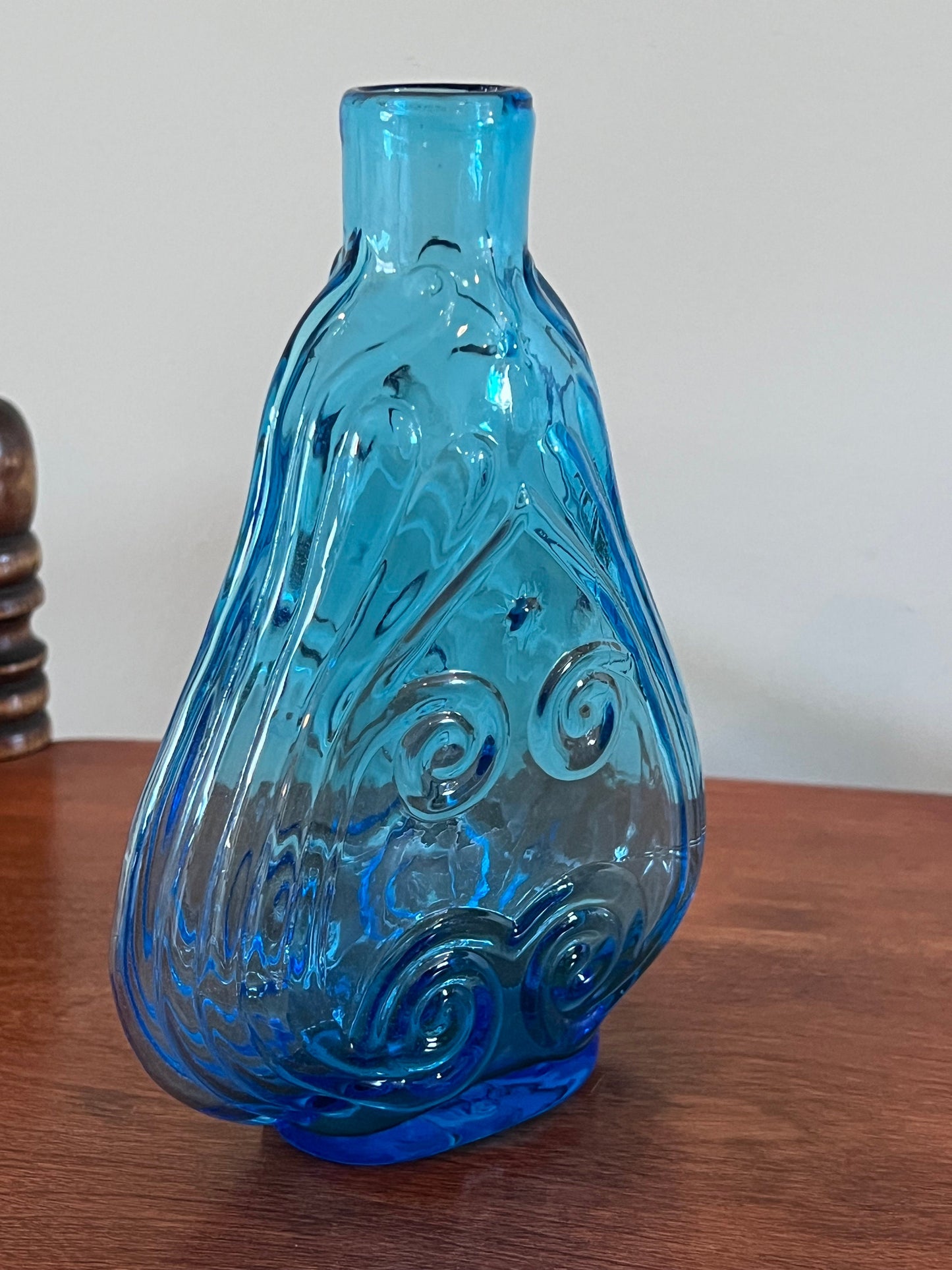 Vintage Hand Blown Blue Glass Violin Shaped Double Sided Glass Flask Glass Art Vase Cobalt Blue Pontil Mark Lover Antiques and Vintage