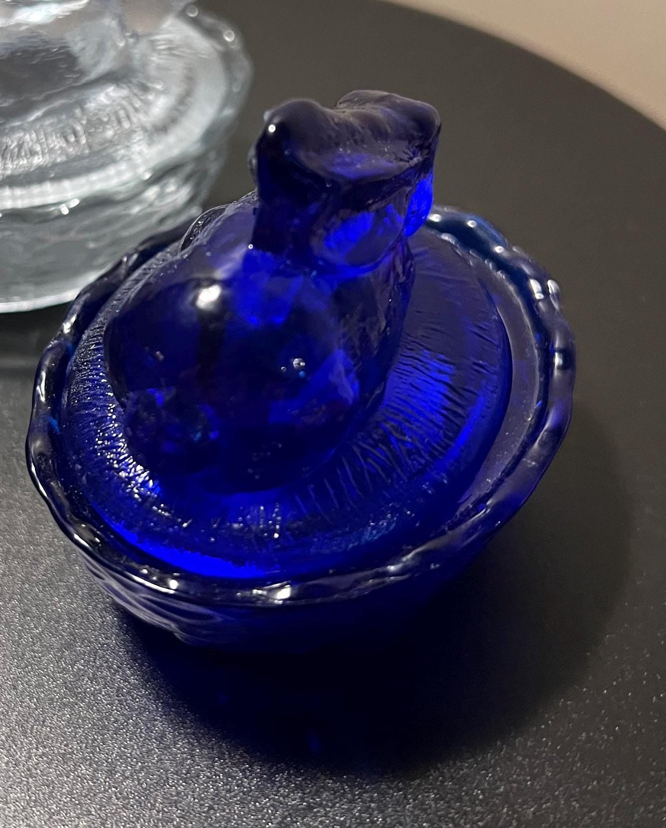 Vintage Cobalt Blue Rabbit on Nest Summit Art Russ Vogelsong Bunny with Lid Art Glass Rabbits Bunnies Lover Antiques and Vintage