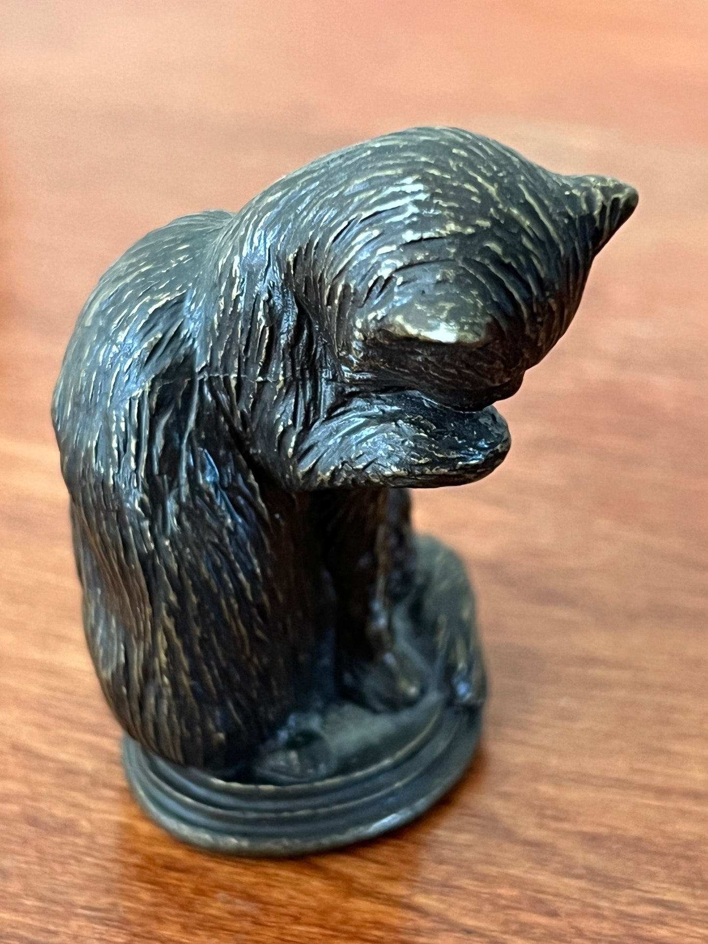 Vintage Pewter Cat Sitting Licking Its Paw, Franklin Mint Cat Statue Figurine, Lover Antiques and Vintage