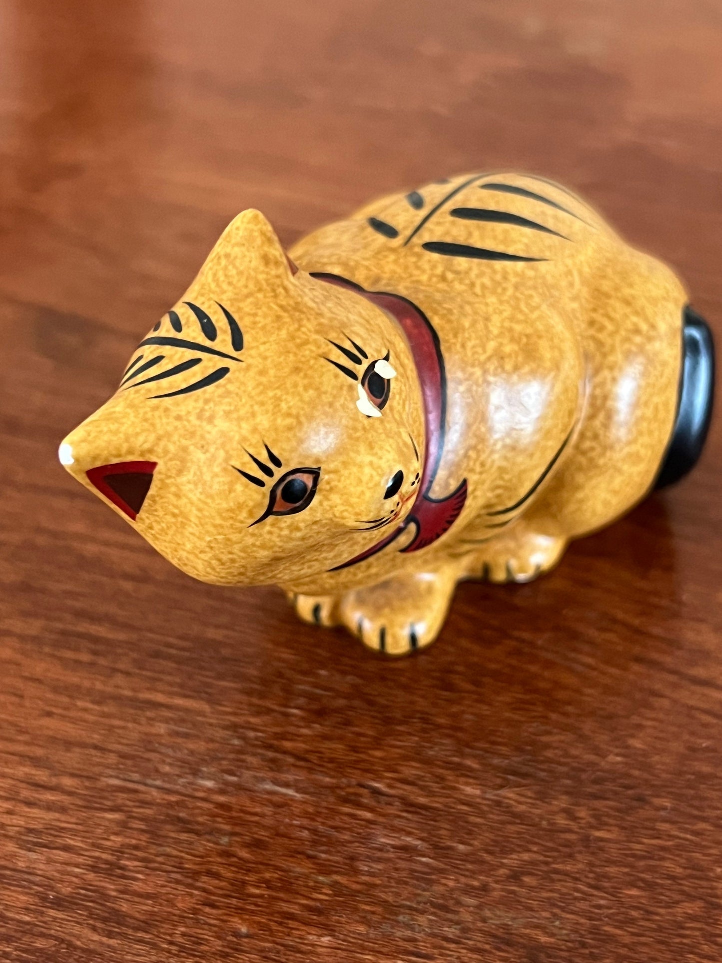 Vintage Chalkware Cat Figurine by The Franklin Mint, Curio Cabinet Cat, Lover Antiques and Vintage