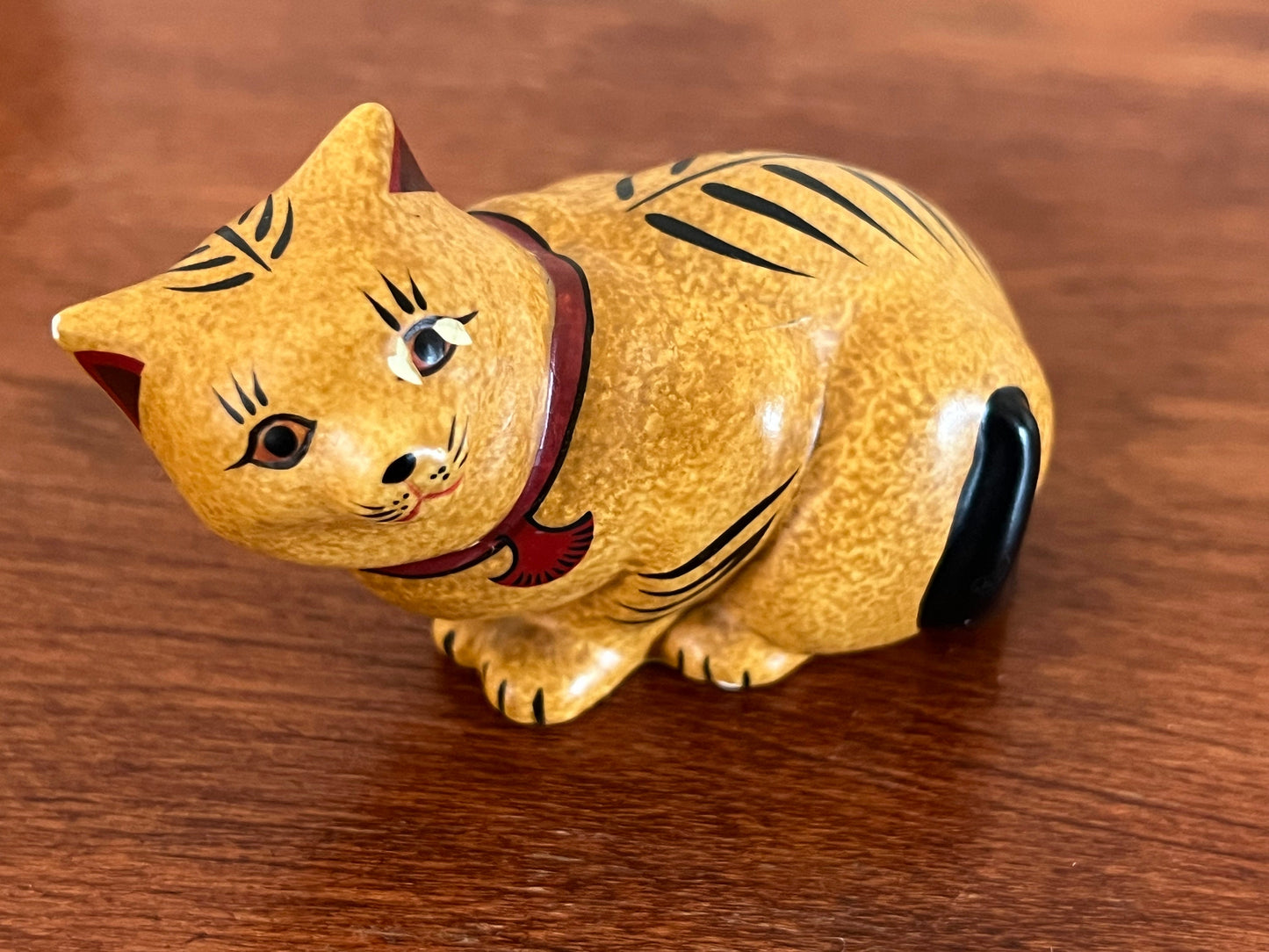 Vintage Chalkware Cat Figurine by The Franklin Mint, Curio Cabinet Cat, Lover Antiques and Vintage