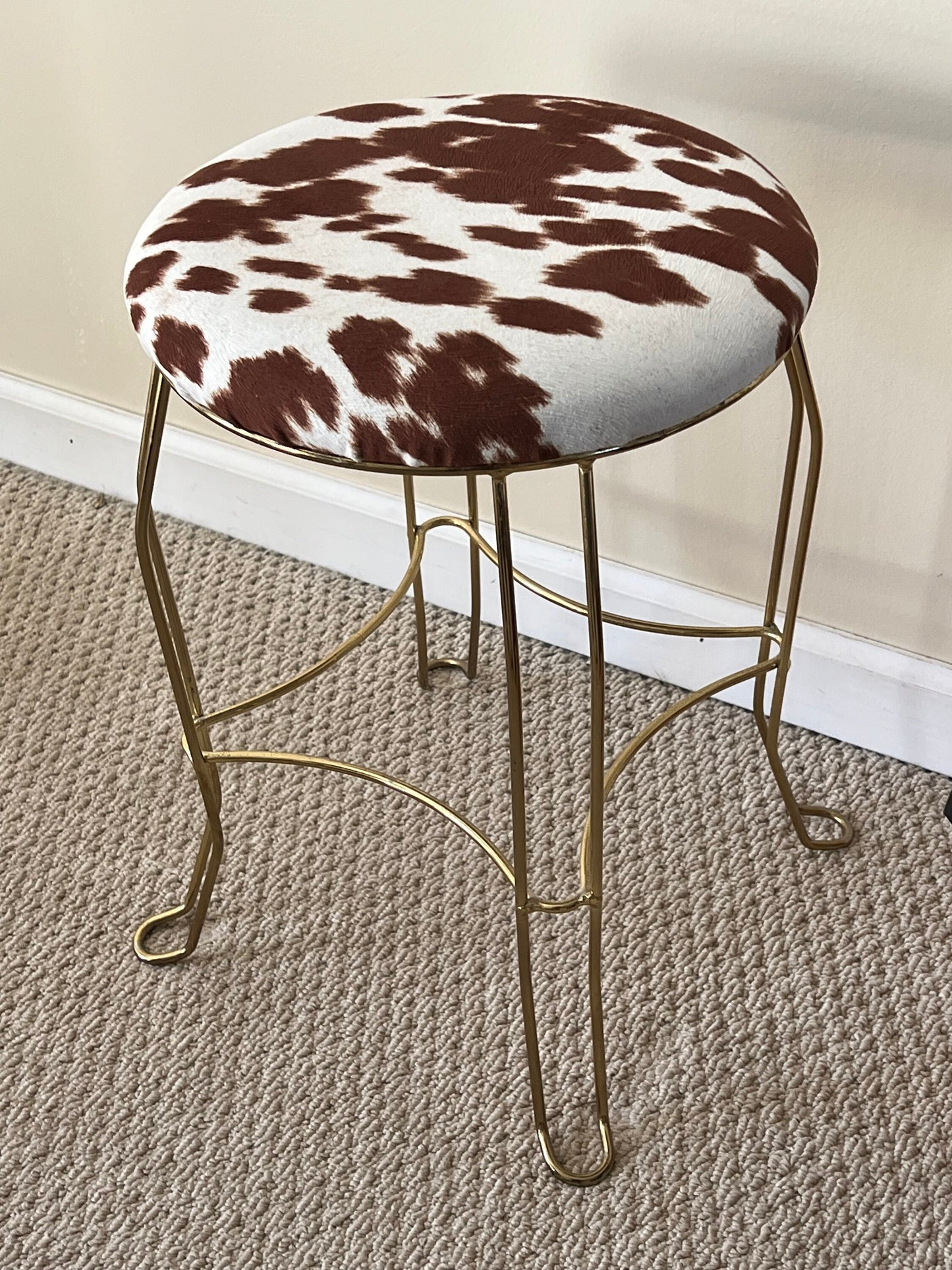 Mid Century Modern Cowhide and Brass Chair Stool Modern Ottoman with Cowhide Steerhorn Photographer’s Seat Lover Antiques and Vintage