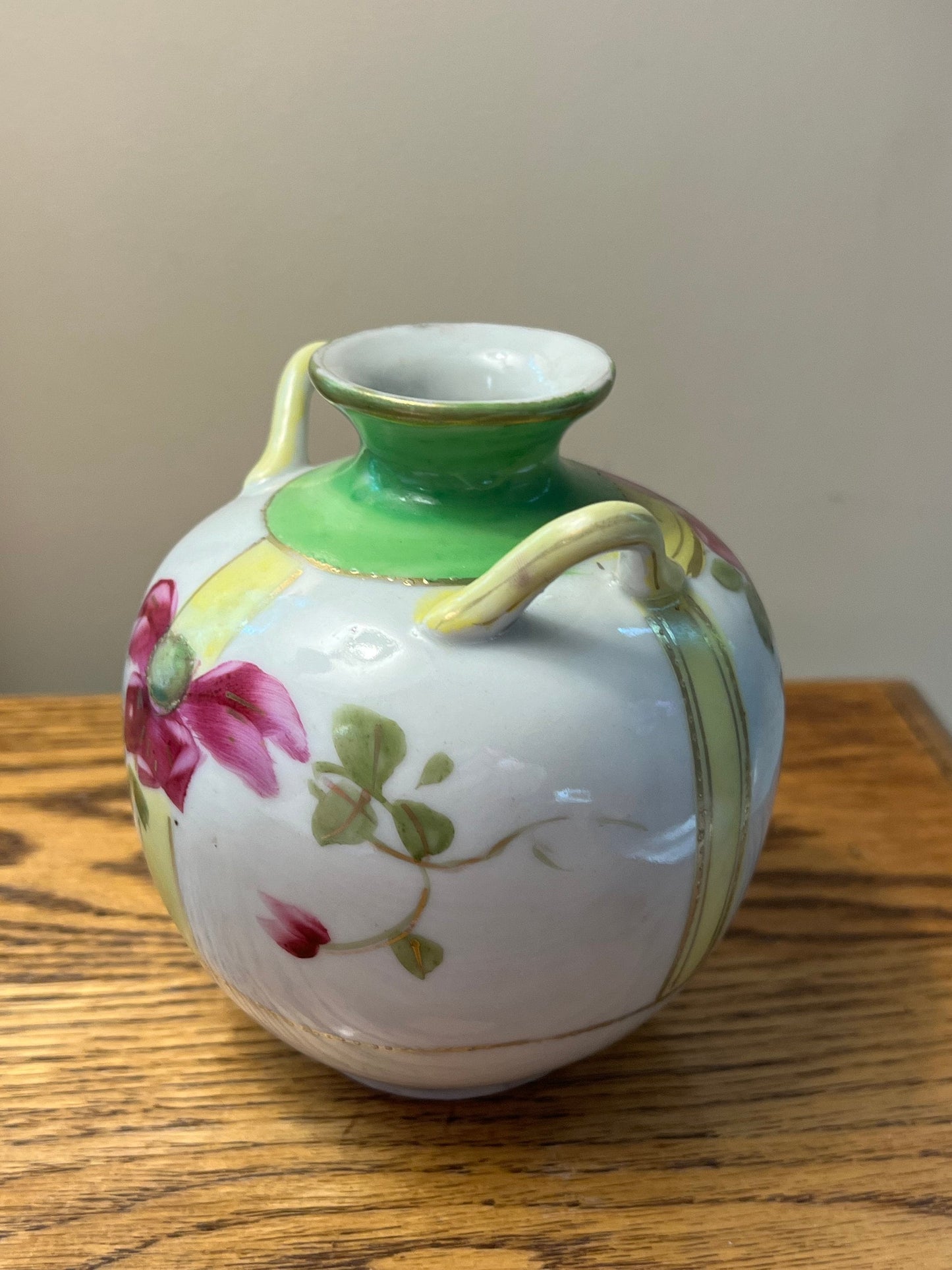 Vintage Nippon Hand Painted Japanese Porcelain Vase Lover Antiques and Vintage