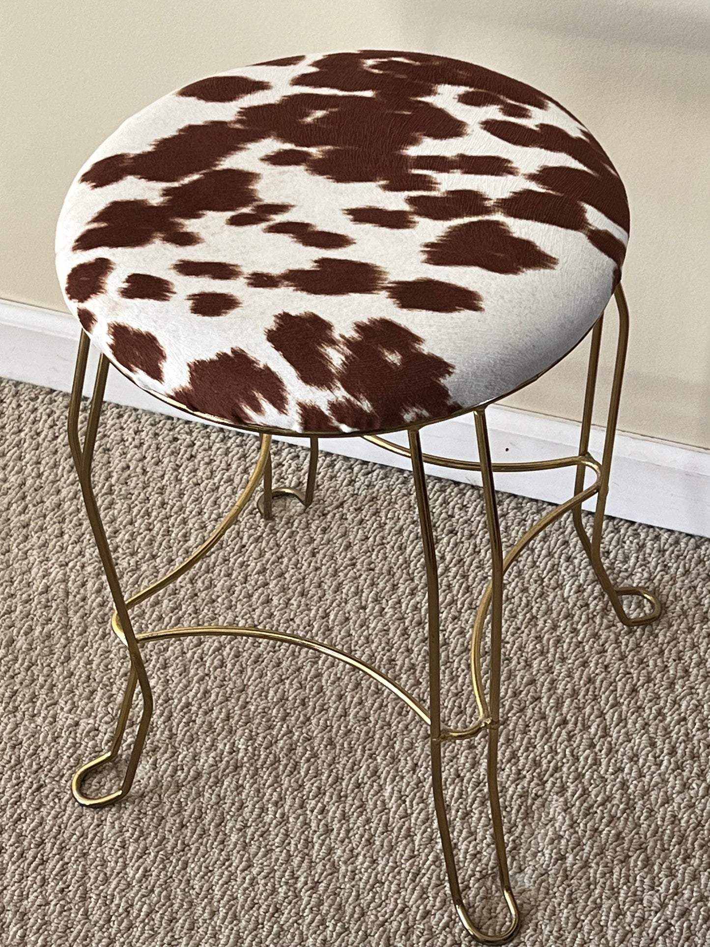 Mid Century Modern Cowhide and Brass Chair Stool Modern Ottoman with Cowhide Steerhorn Photographer’s Seat Lover Antiques and Vintage