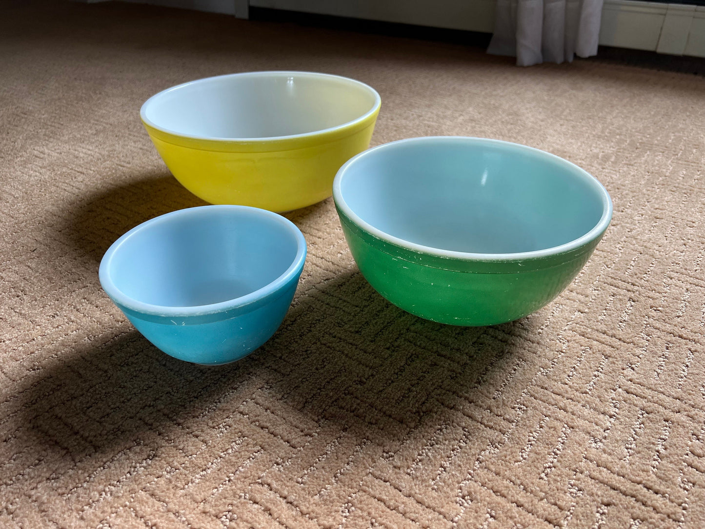 Vintage Pyrex Set of 3 Mixing Bowls Lover Antiques and vintage