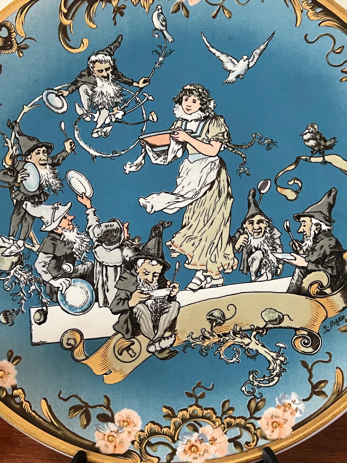 Vintage Snow White and the 7 Dwarfs Plate by Villeroy and Boch, Made in Germany Fairy Tales Collectible Plates Lover Antiques and Vintage