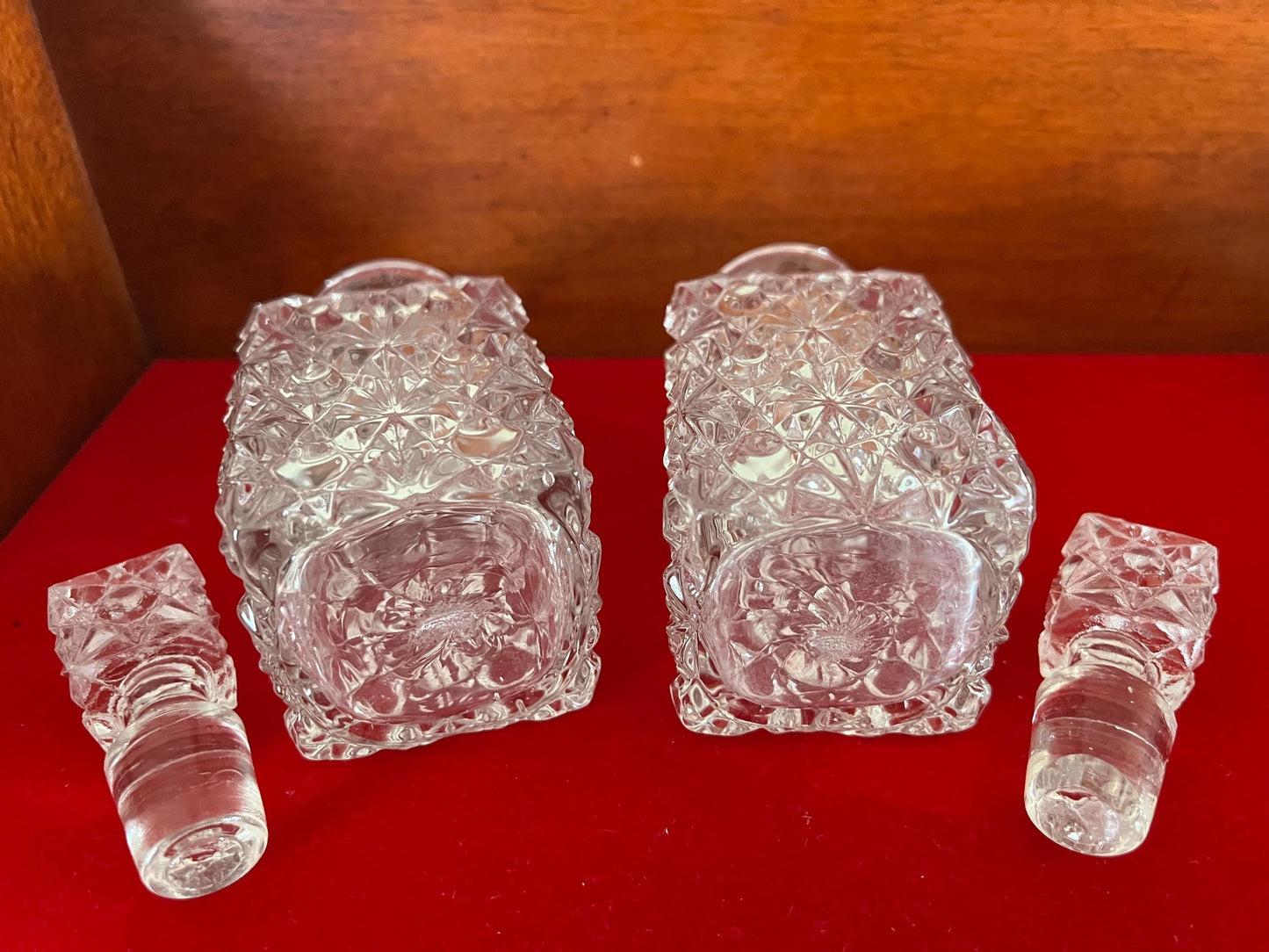 Antique EAPG Early American Pattern Crystal Cut Glass Cologne Bottles Daisy & Button Design Elson Glass Company Lover Antiques and Vintage