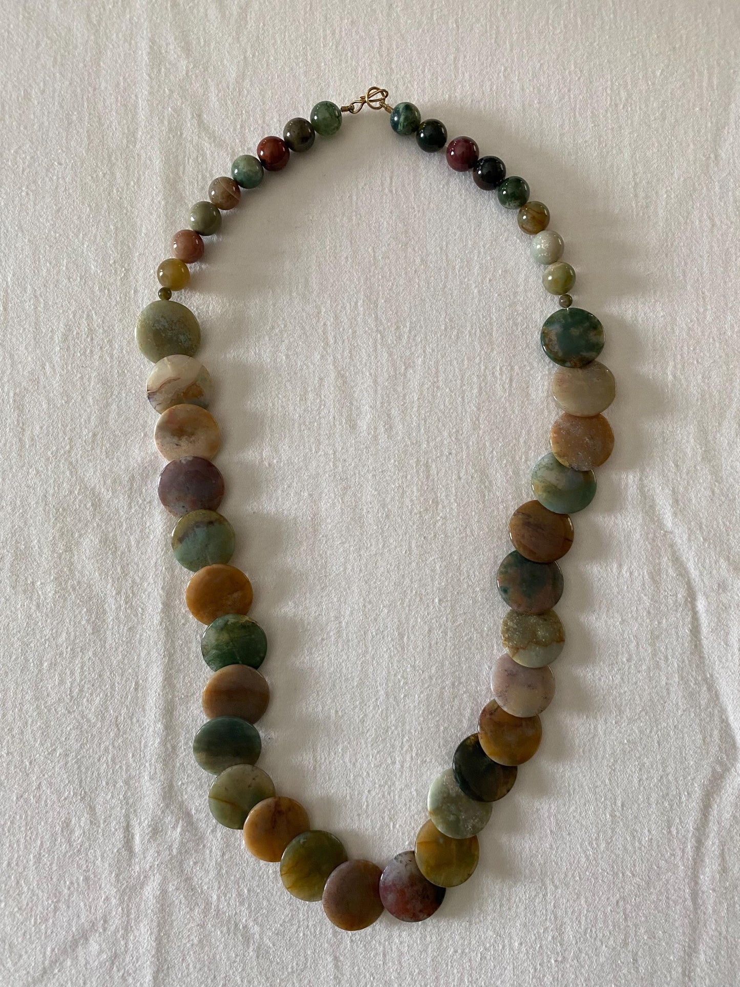 Vintage Aurora Borealis Style Crystals & Gold Necklace Fringe Jewelry Lover Antiques and Vintage