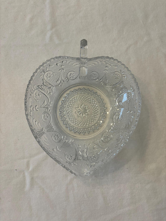 Vintage Anchor Hocking Sandwich Glass Heart Shaped Dish with Handle Clear Glass Serving Bowl Lover Antiques and Vintage