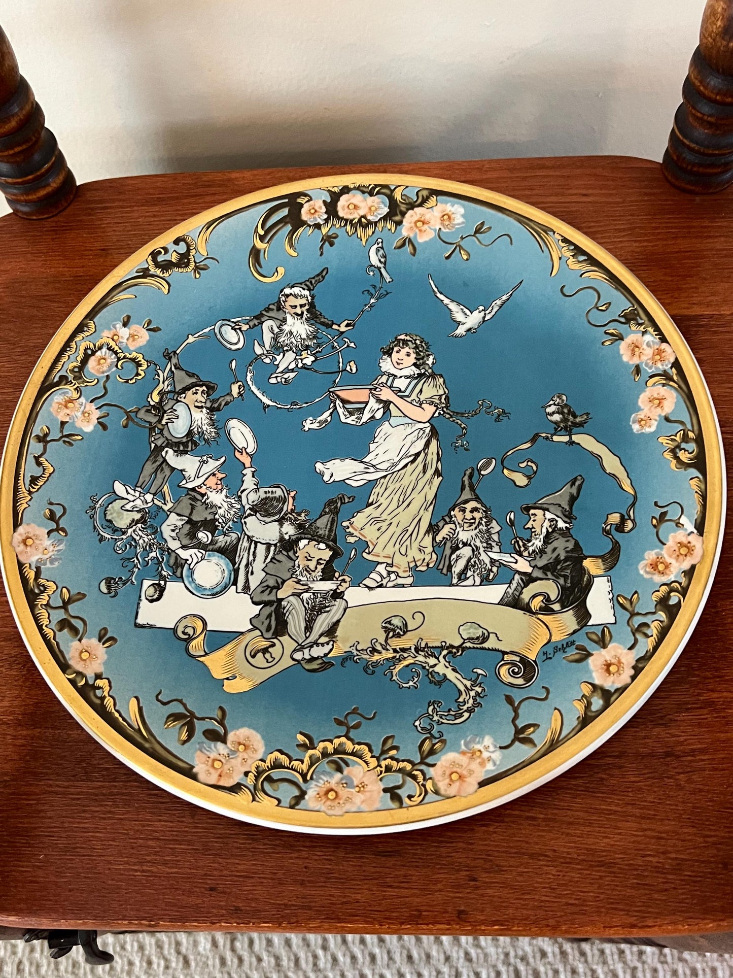 Vintage Snow White and the 7 Dwarfs Plate by Villeroy and Boch, Made in Germany Fairy Tales Collectible Plates Lover Antiques and Vintage
