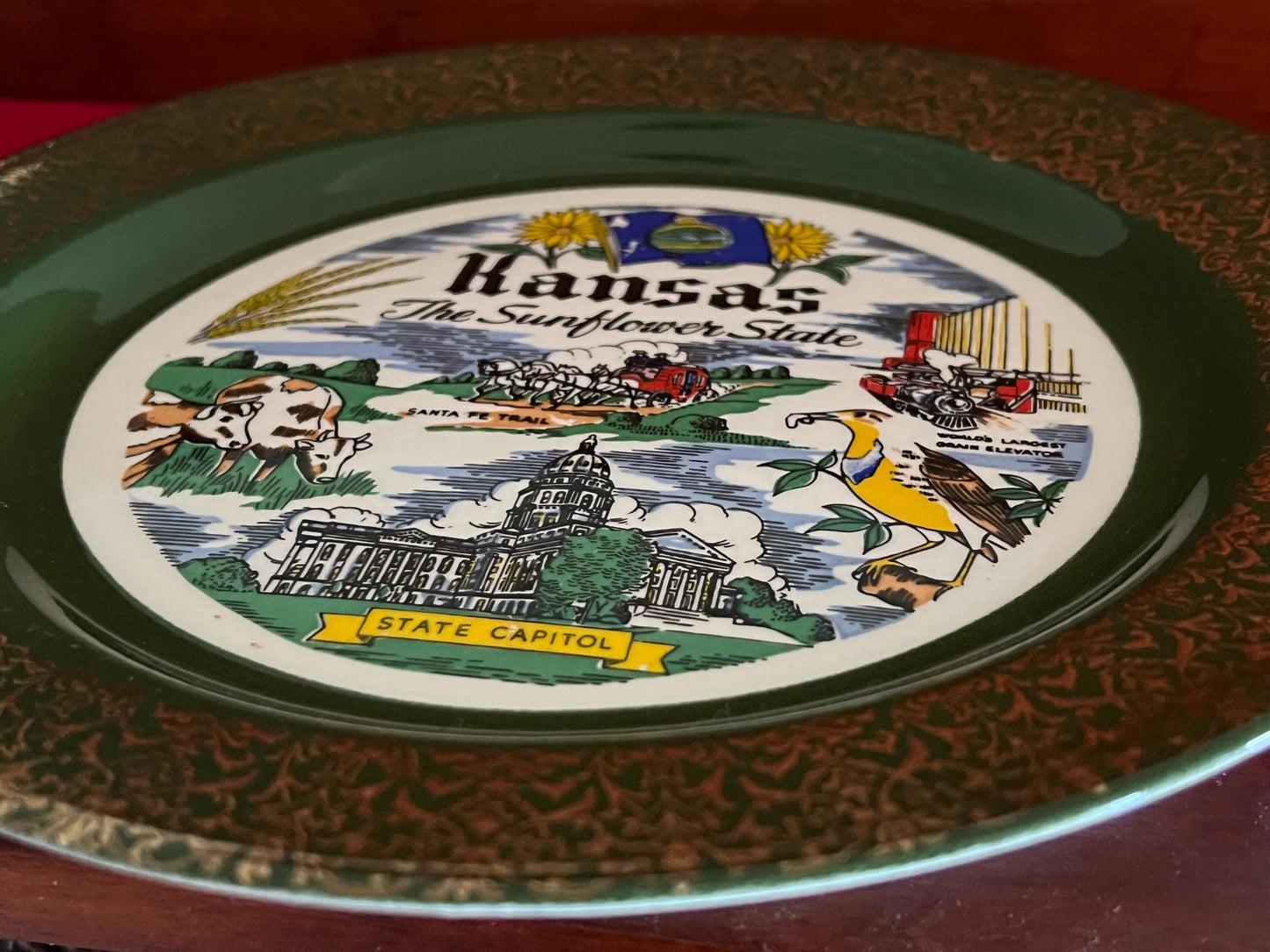 Vintage Kansas Souvenir Plate by Nautilus Made in the USA Stamped D52N5 Wall Hanging Kansas Collectible Plates Lover Antiques and Vintage