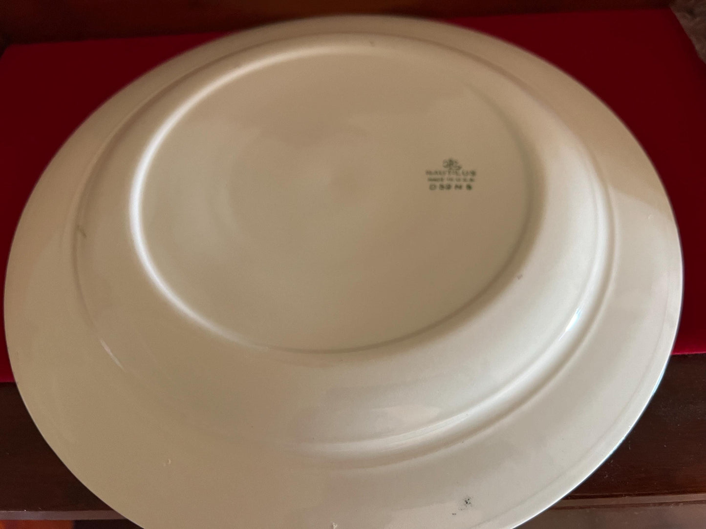 Vintage Kansas Souvenir Plate by Nautilus Made in the USA Stamped D52N5 Wall Hanging Kansas Collectible Plates Lover Antiques and Vintage