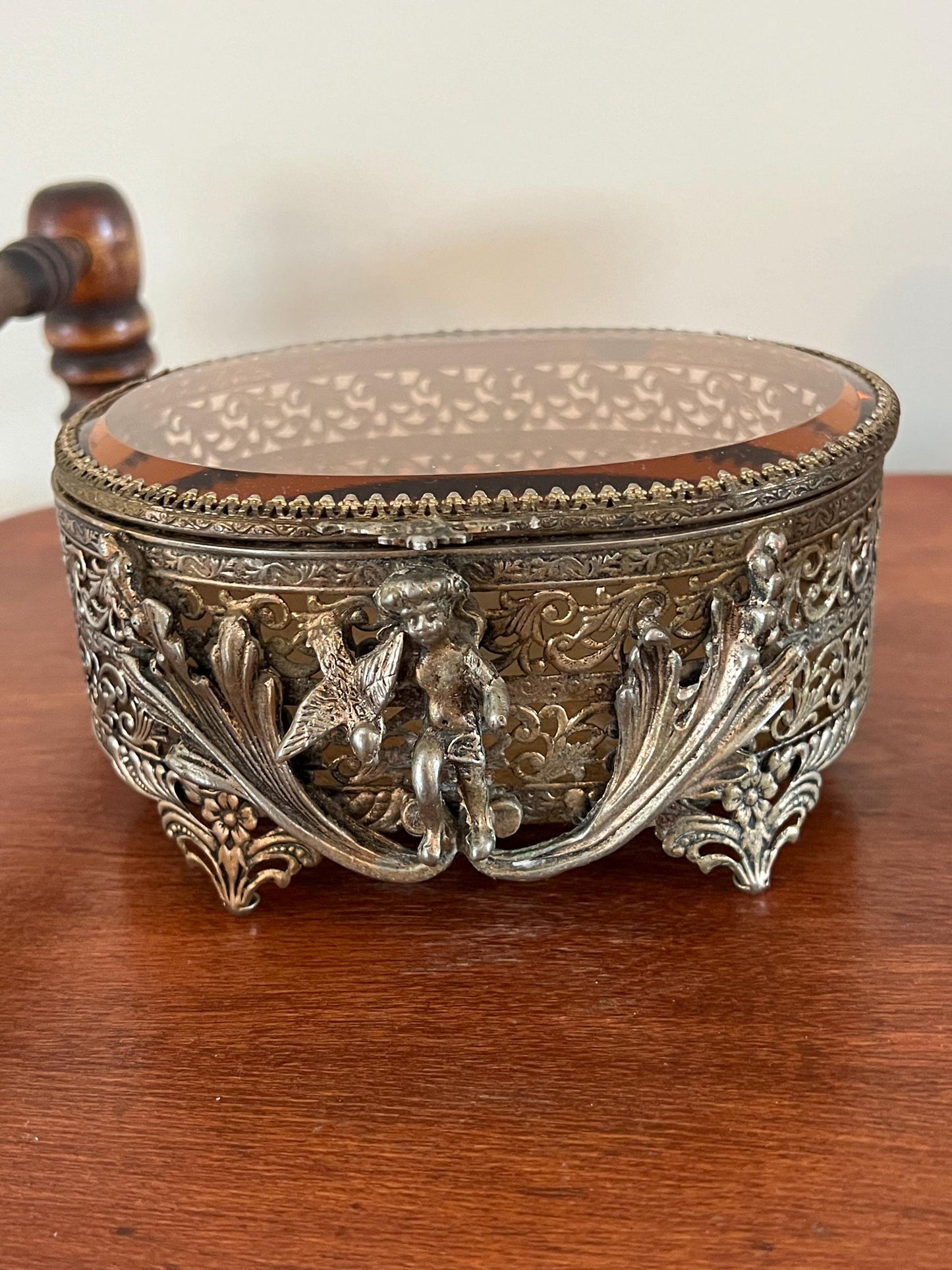 Stylebuilt Angel Trinket Box Gold Filigree Beveled Glass Hollywood Regency Ormolu Casket Footed Jewelry Box Lover Antiques and Vintage