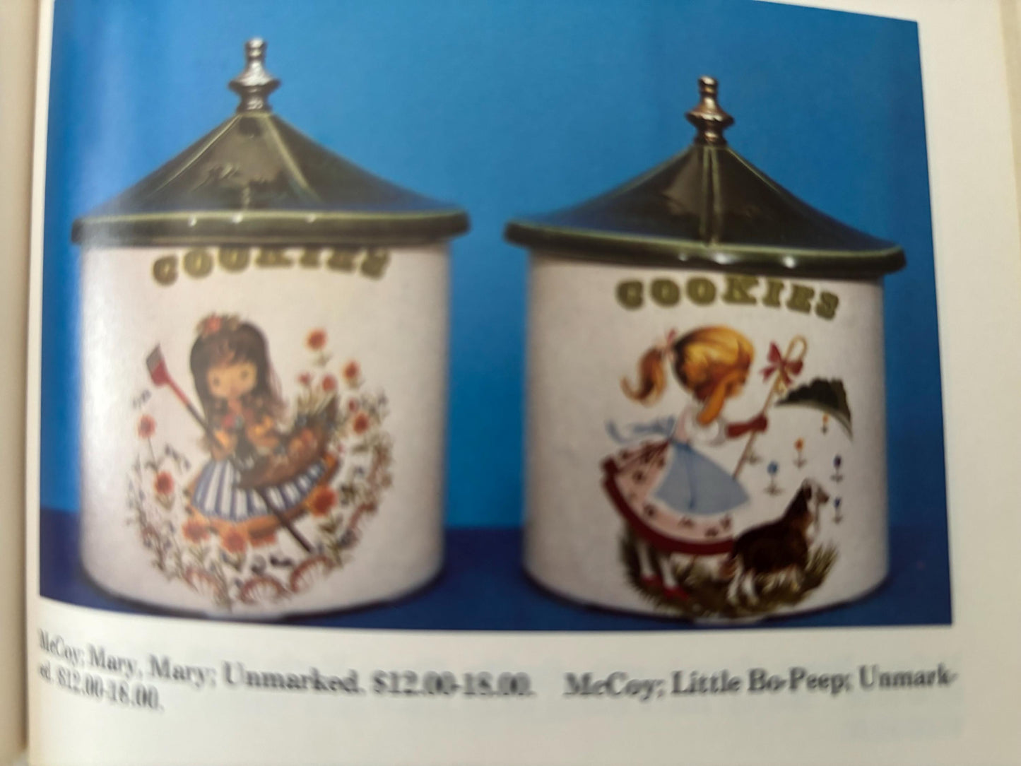 An Illustrated Value Guide to Cookie Jars by Ermagene Westfall Lover Antiques and Vintage