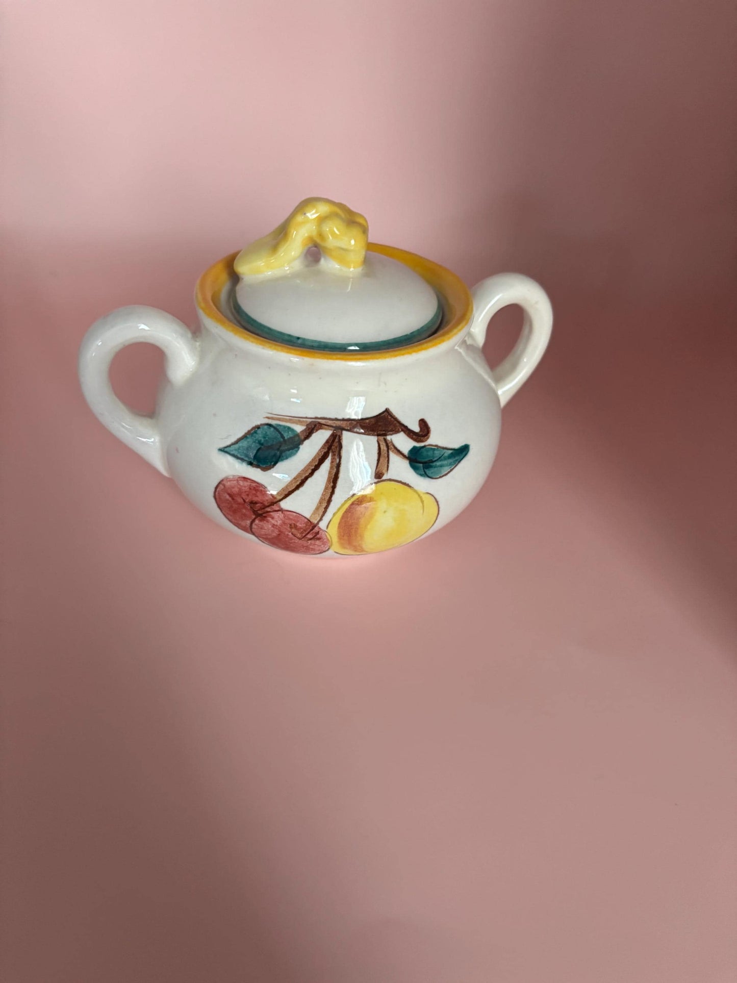 Stangl Pottery Sugar Dish with Lid Fruit Design Potteries from Trenton, NJ Lover Antiques Vintage