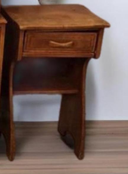 Cushman Colonial Creations Molly Stark Night Table No. 2059 Small End Table Night Side Stand Nightstand Lover Antiques and Vintage