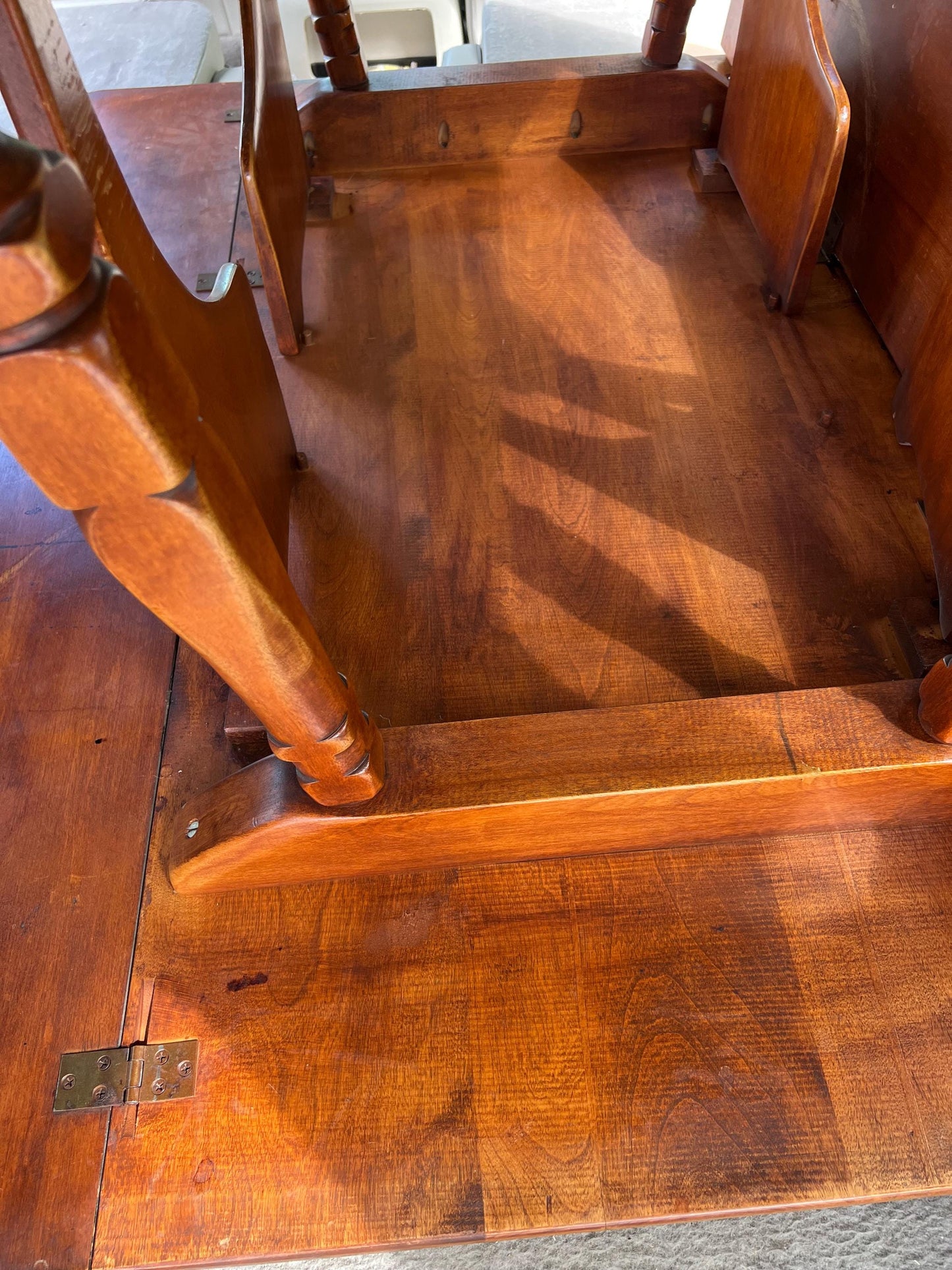 Cushman Colonial Creations Double Rudder Table No. 4-43 Cushman Queen Butterfly Table Lover Antiques and Vintage