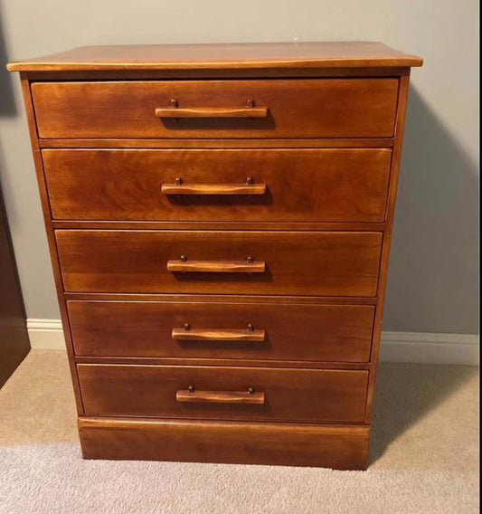Cushman Colonial Creations Peter Schuyler 5 Drawer Chest No. 4–168, Cushman Dresser, Peter Schuyler Dresser, Lover Antiques and Vintage