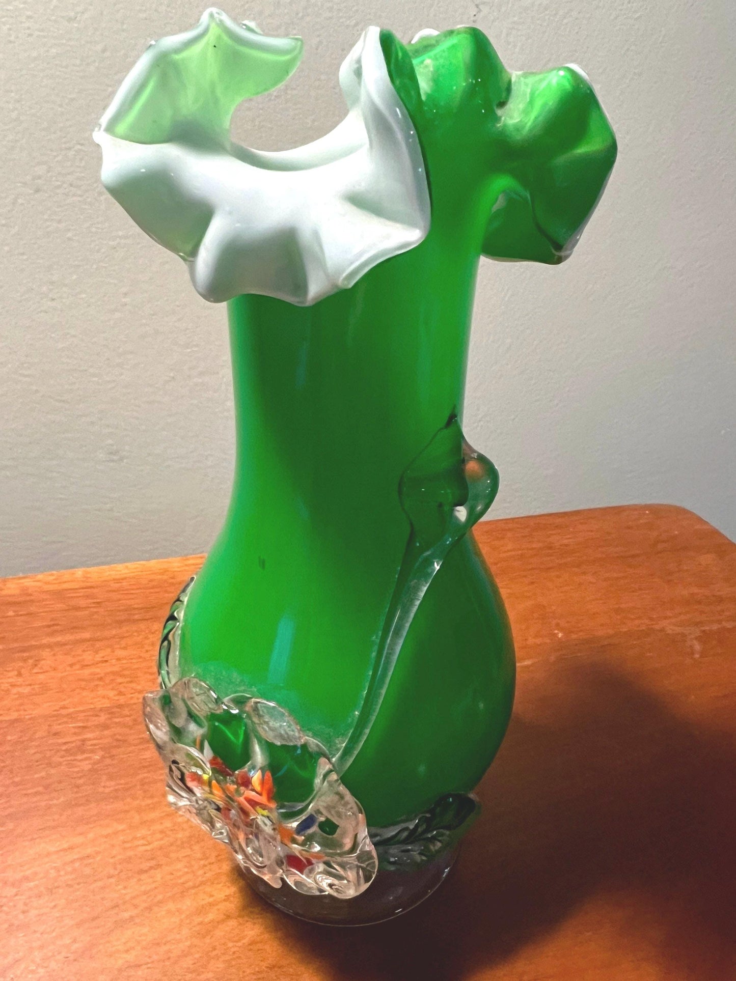 Vintage Green Flowers Blossom Murano Style Art Glass Vase Flower Bloom