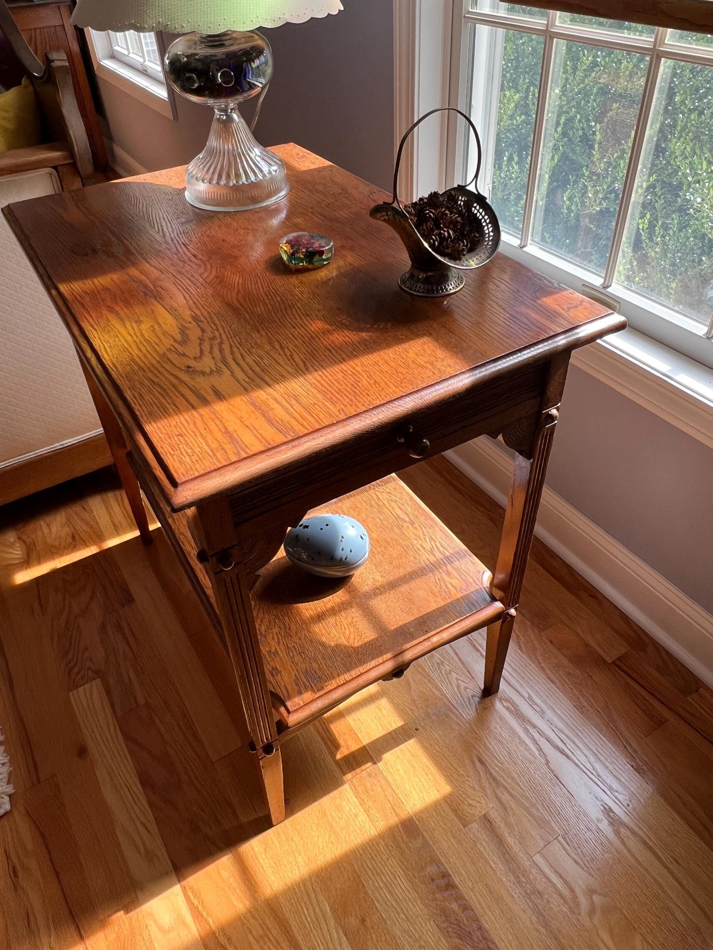 Antique Oak Side Table, End Table, Console Wood Entryway Lover Antiques and Vintage