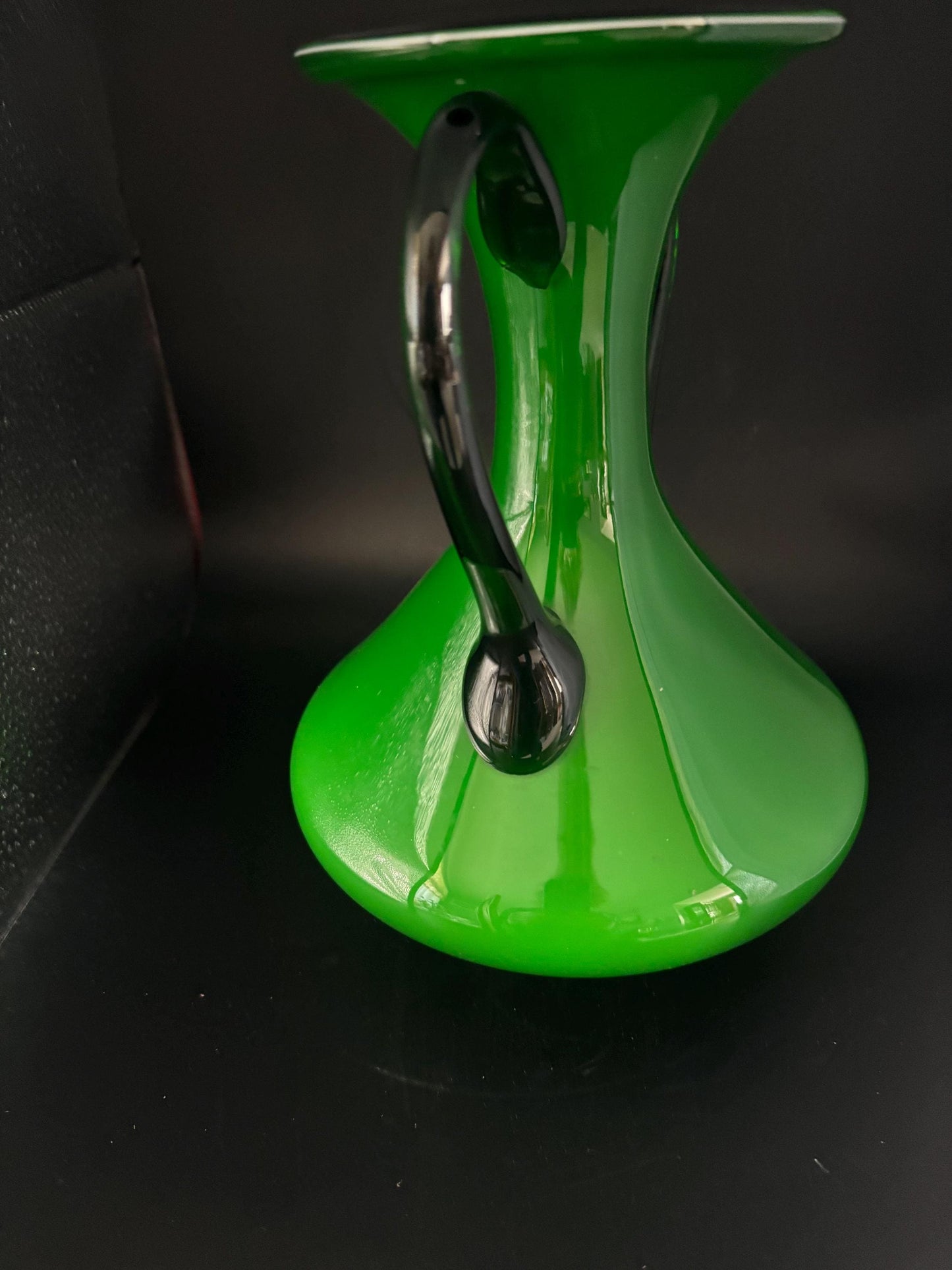 Vintage Empoli Encased Verse Green Hands on Hip 2 Handled Italian Vase Lover Antiques and Vintage