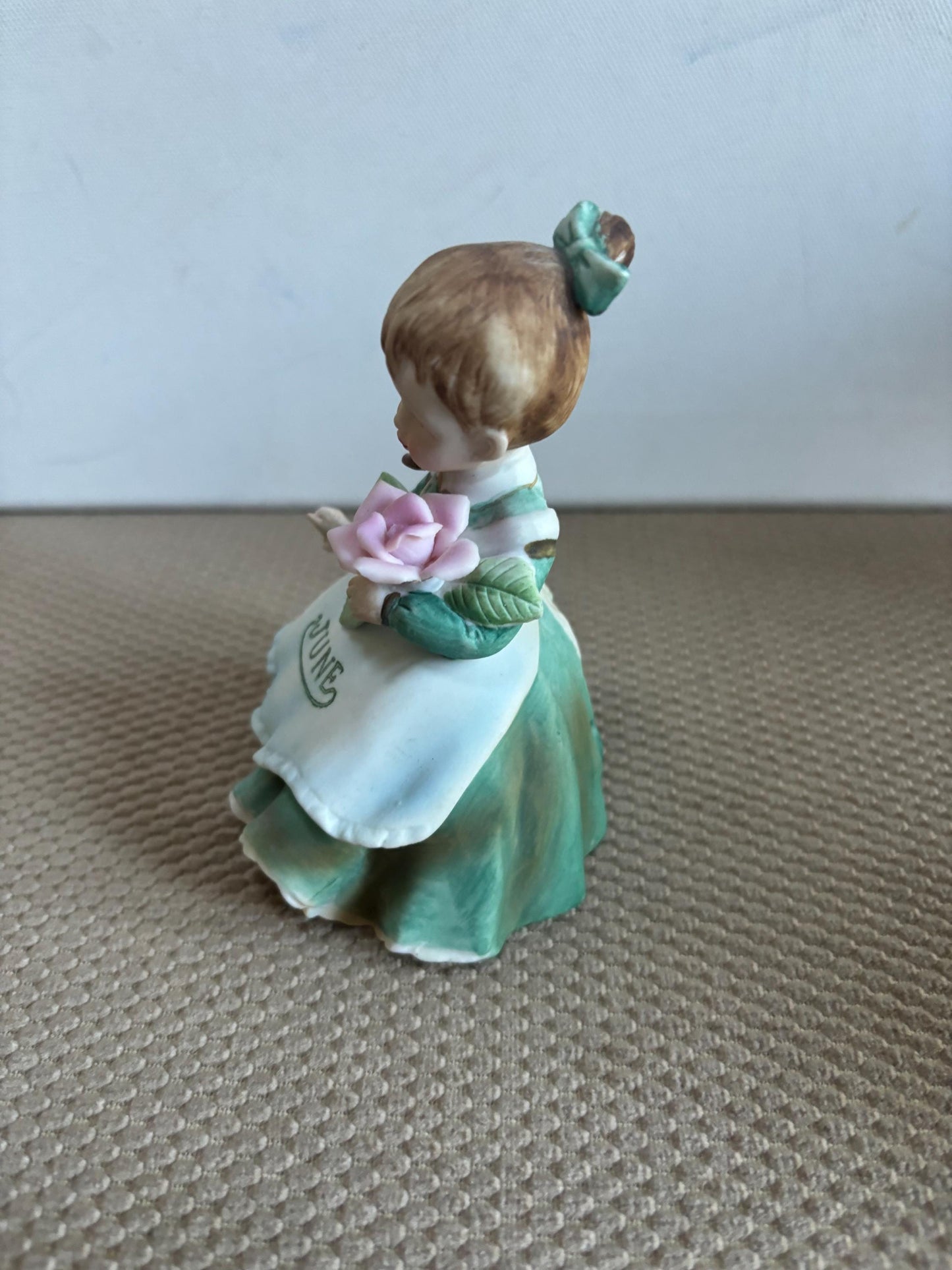 Vintage Lefton June Birthday Girl Porcelain Figurine Carrying A Pink Rose Hand Painted Figure Japanese KW4200 Lover Antiques