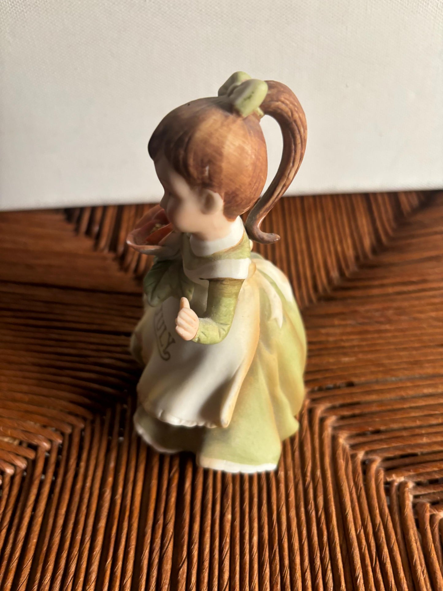 Vintage Lefton Compote Hand Painted Porcelain Capodimonte Style Roses Figurines Japanese Lover Antiques and Vintage