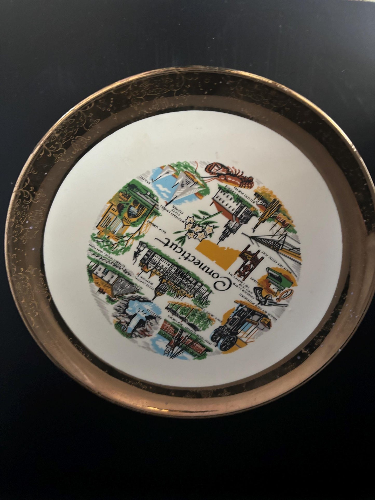 Vintage Connecticut Commemorative Plate with Gold Edge Etching Souvenir Collectors Plate Lover Antiques and Vintage