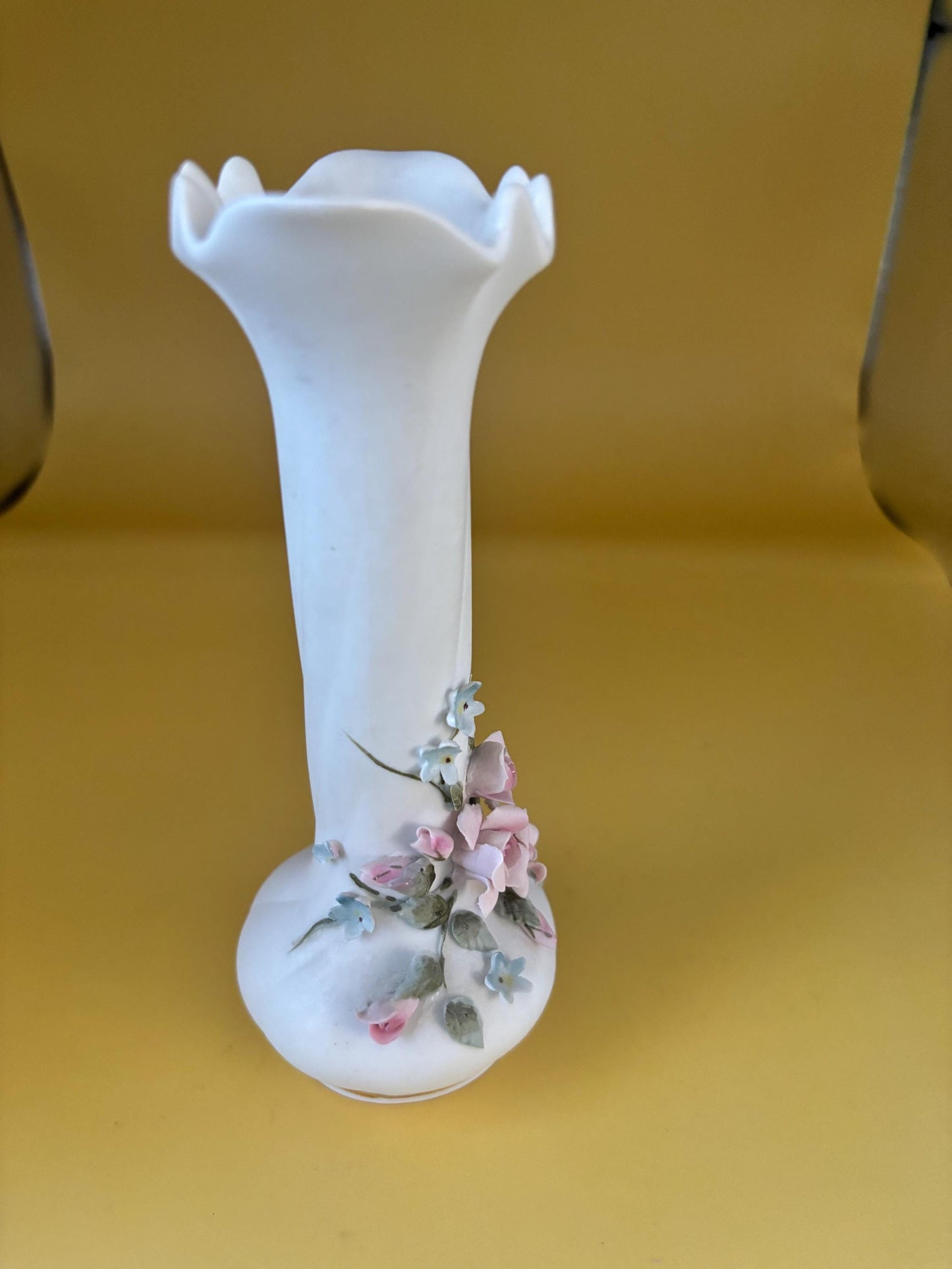 Vintage Lefton Capodimonte Roses Vase Hand Painted Porcelain Figurines Japanese Lover Antiques and Vintage