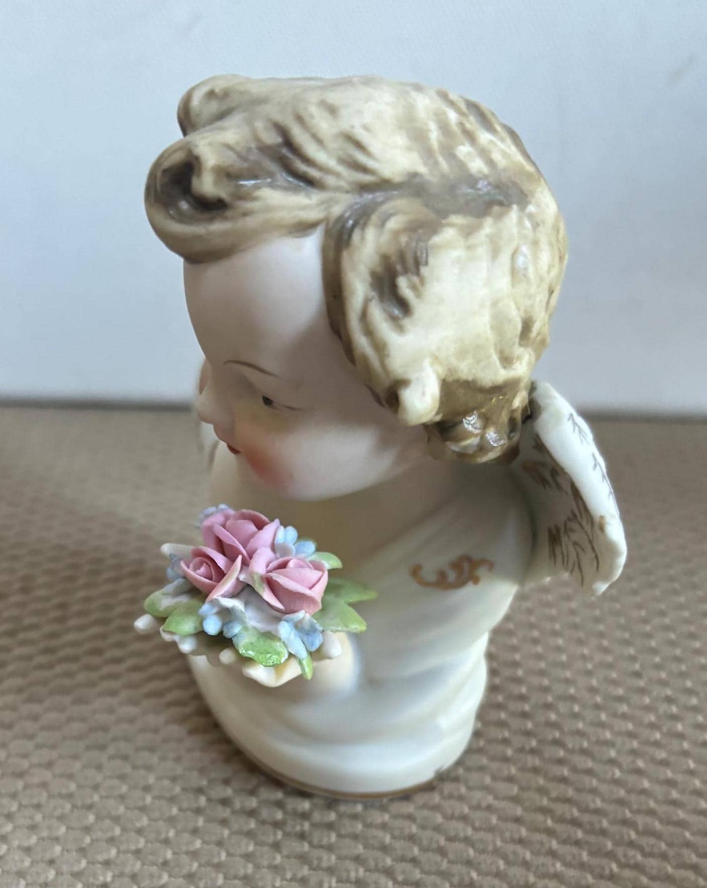 Vintage Lefton Capodimonte Roses Vase Hand Painted Porcelain Figurines Japanese Lover Antiques and Vintage