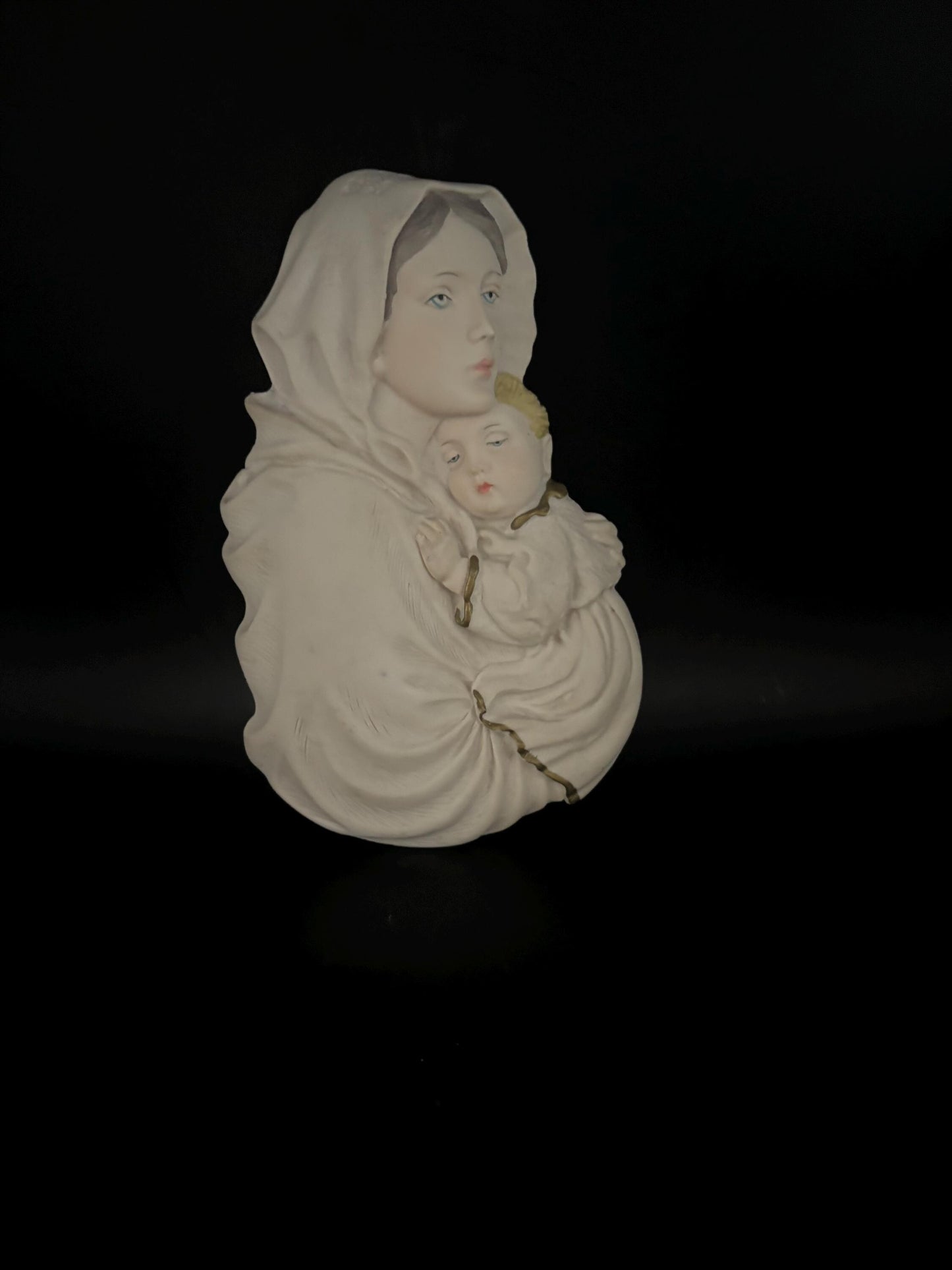 Vintage Virgin Mary Madonna and Child Figurine Made in Italy Wall Hanging Statue Lover Antiques and Vintage