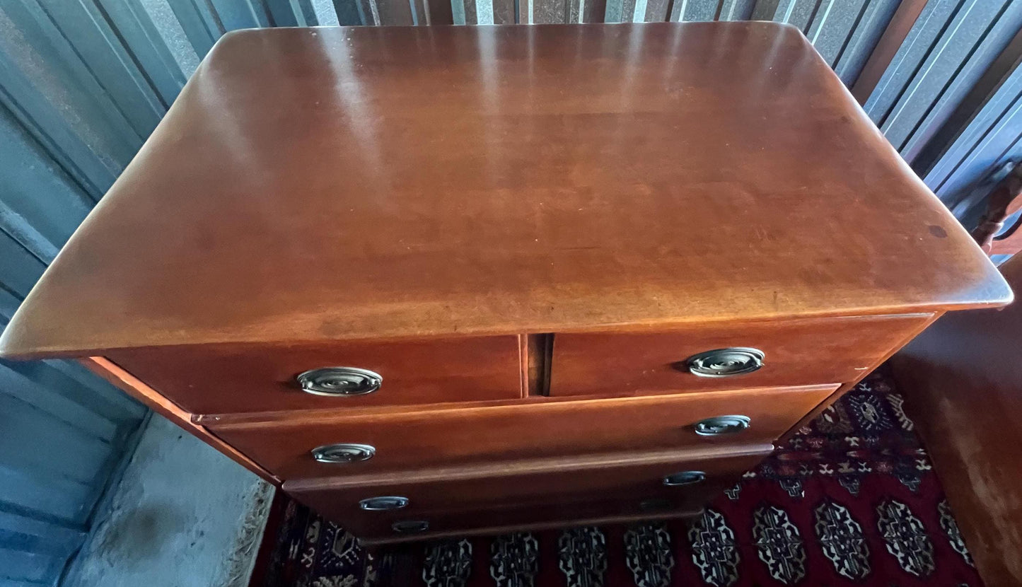 Vintage Cushman Colonial Creations Rupert Collection Dresser 3 drawer chest No. 8143 Lover Antiques and Vintage