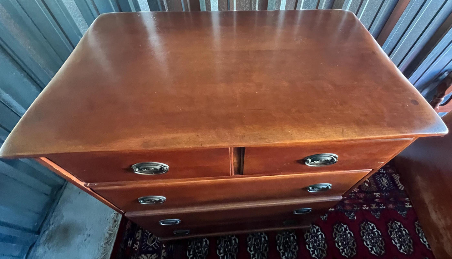 Vintage Cushman Colonial Creations Rupert Collection 5 drawer chest No. 8144 Lover Antiques and Vintage