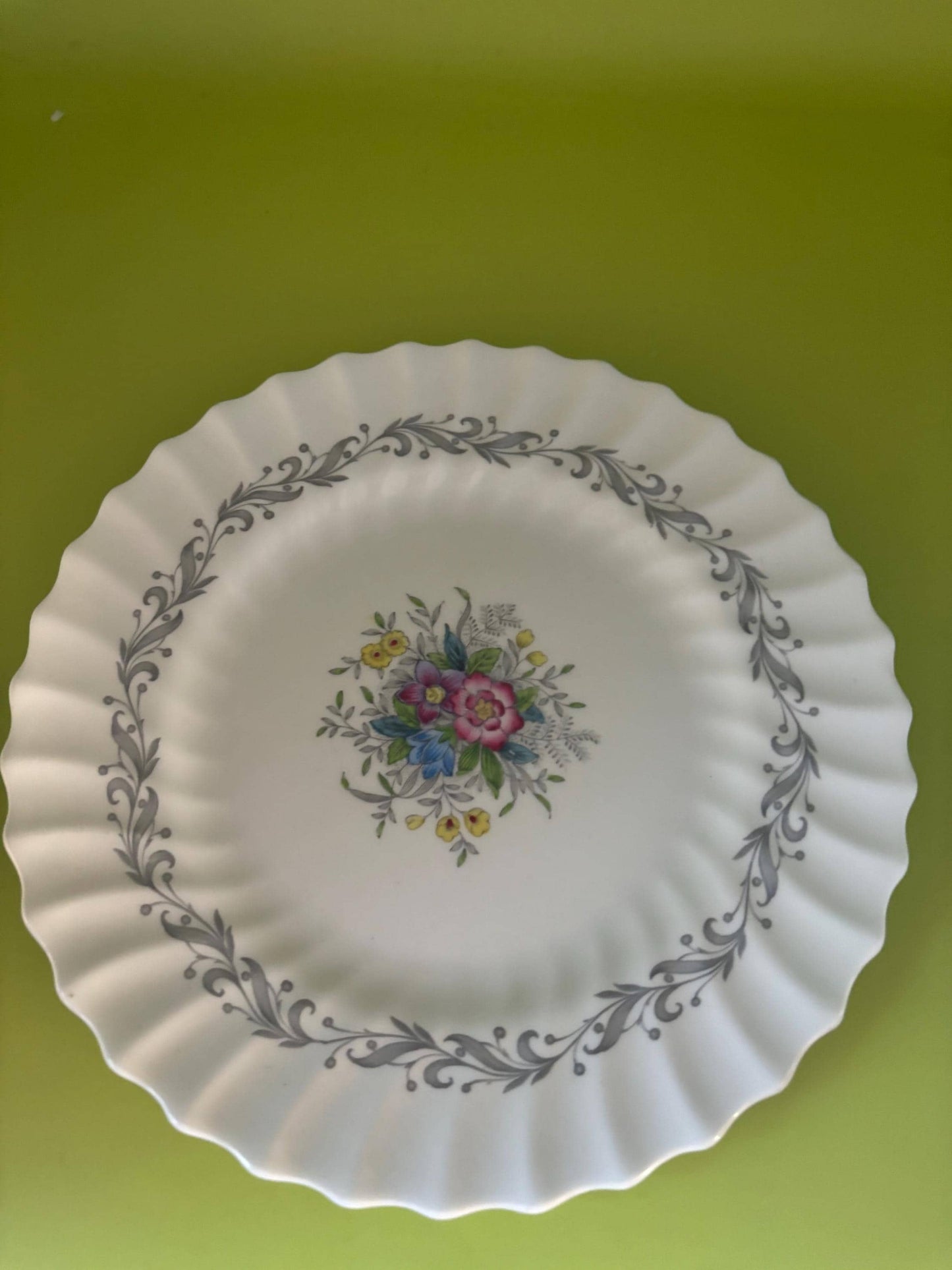 Vintage Royal Doulton Dessert Plate Windermere H4856 Made in England Flowers Dinner Plate Bone China Lover Antiques and Vintage