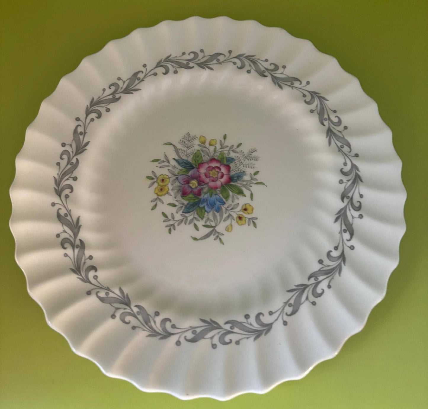 Vintage Royal Doulton Dessert Plate Windermere H4856 Made in England Flowers Dinner Plate Bone China Lover Antiques and Vintage