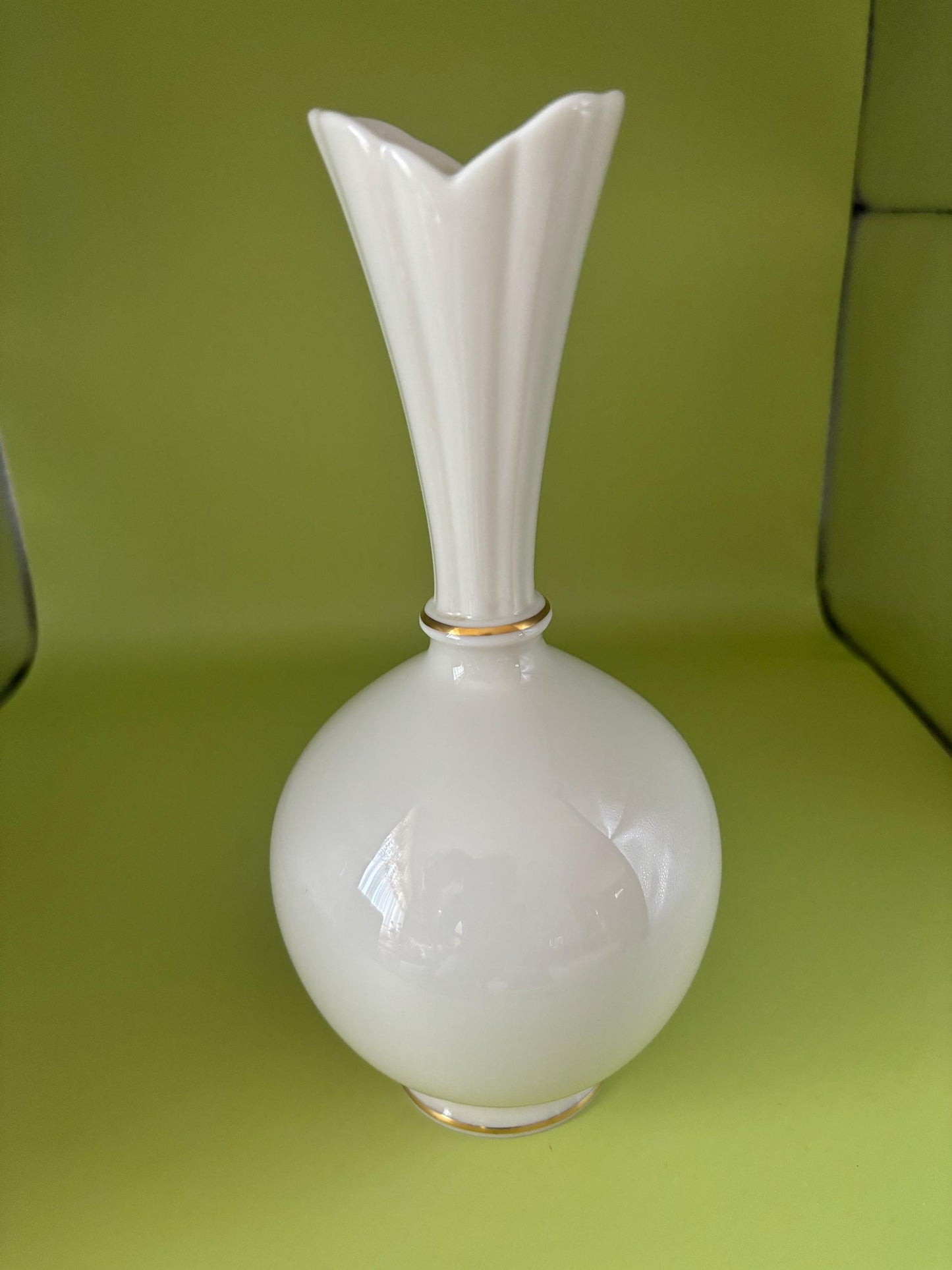 Vintage Lenox Rose Bud Base Flower Vase with 24K Gold Gilding Lover Antiques and Vintage