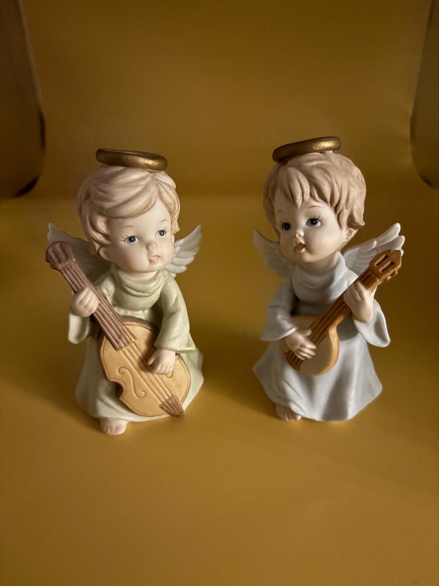 Vintage Lefton Angels Playing Guitar Set of 2 Hand Painted Porcelain Figurines Japanese Lover Antiques and Vintage