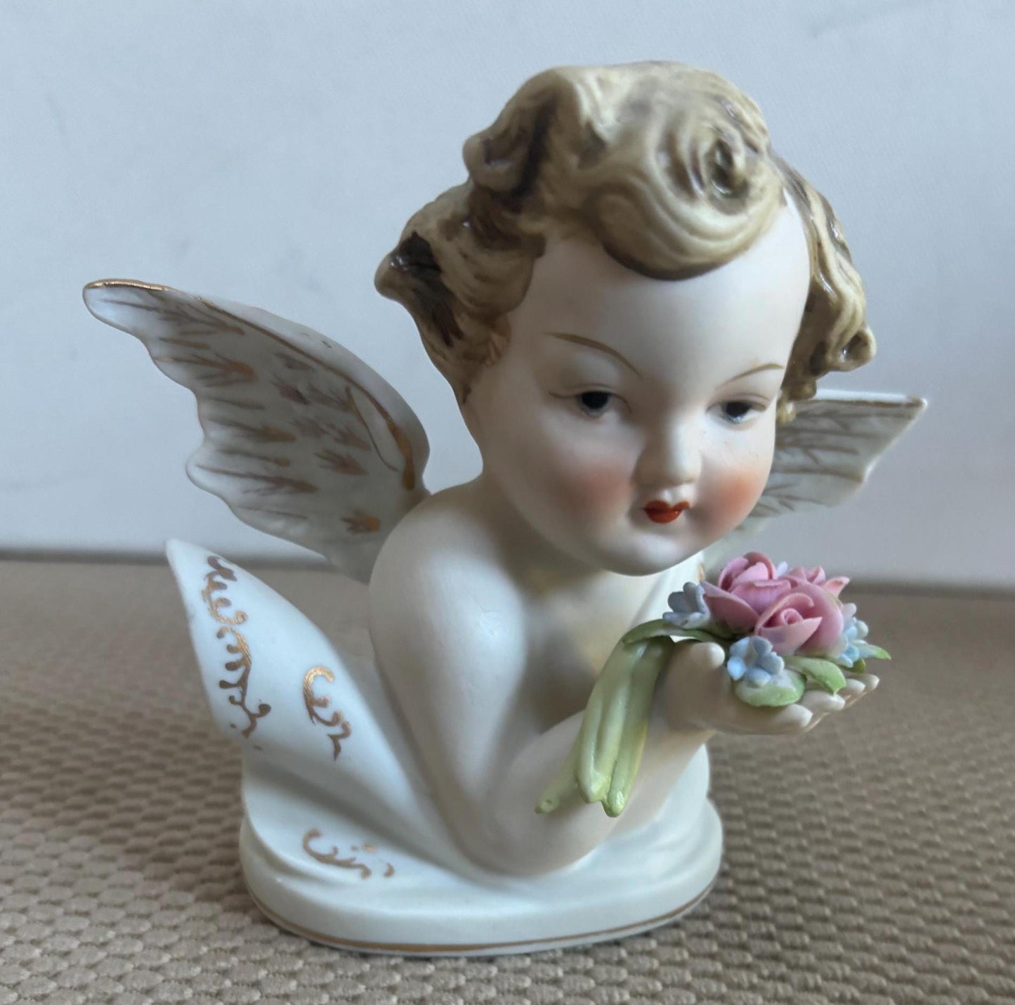 Vintage Lefton Capodimonte Roses Vase Hand Painted Porcelain Figurines Japanese Lover Antiques and Vintage