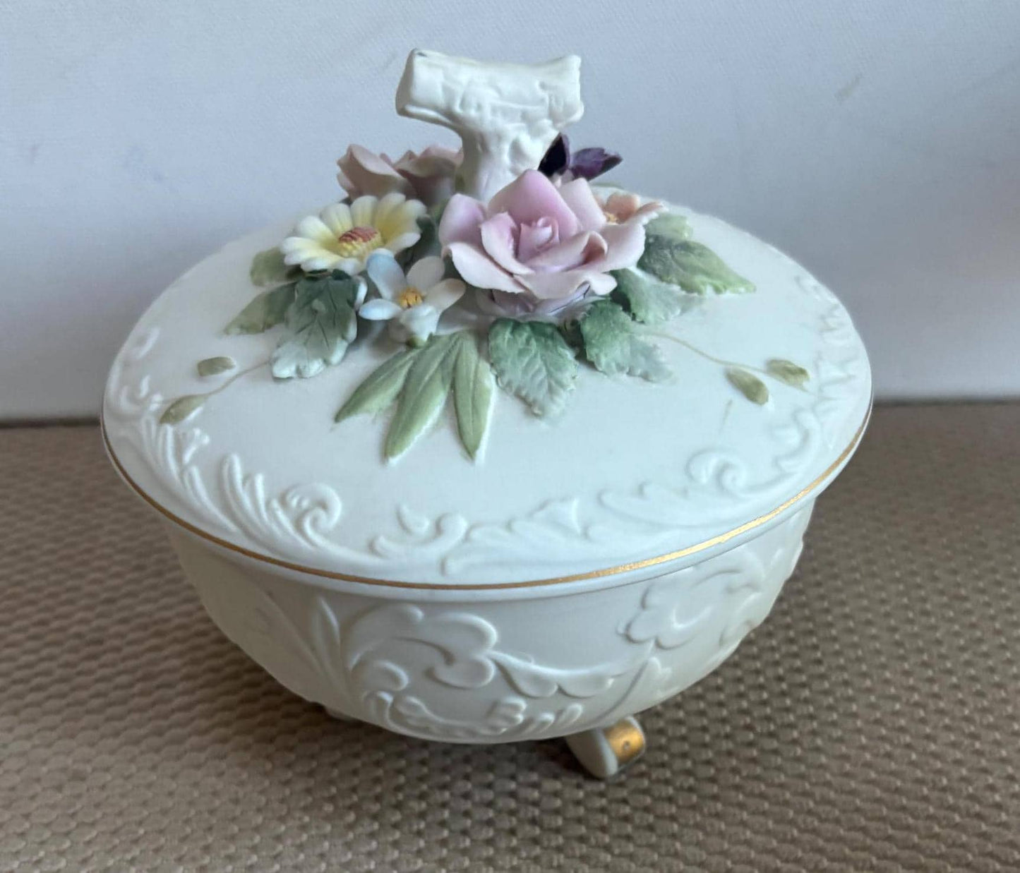 Vintage Lefton Roses and Flowers Hand Painted Porcelain Trinket Box Capodimonte Style Japanese KW3781 Lover Antiques and Vintage