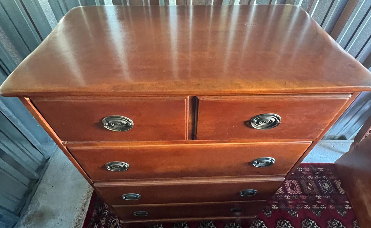 Vintage Cushman Colonial Creations Rupert Collection Dresser 3 drawer chest No. 8143 Lover Antiques and Vintage