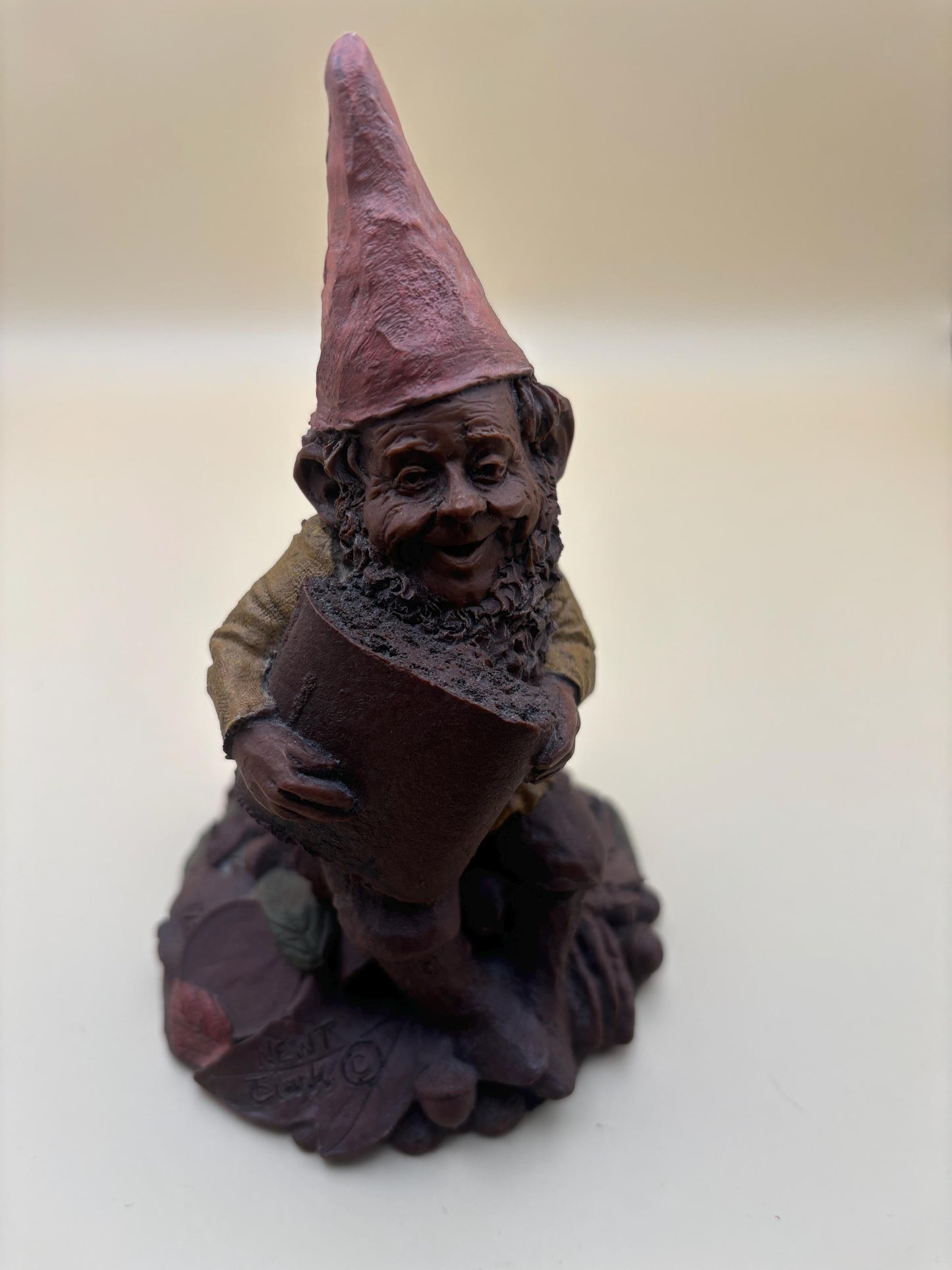 Vintage Gnome Newt with Book by Tom Clark Cairn Artists Mom Too Edition #85 Retired Lover Antiques and Vintage