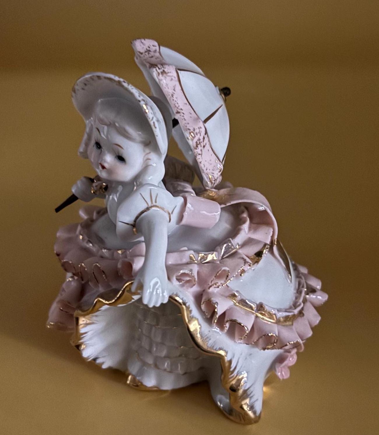 Vintage Lefton Girl with Umbrella Hand Painted Signed KW4698 Capodimonte Style Woman Lover Antiques and Vintage
