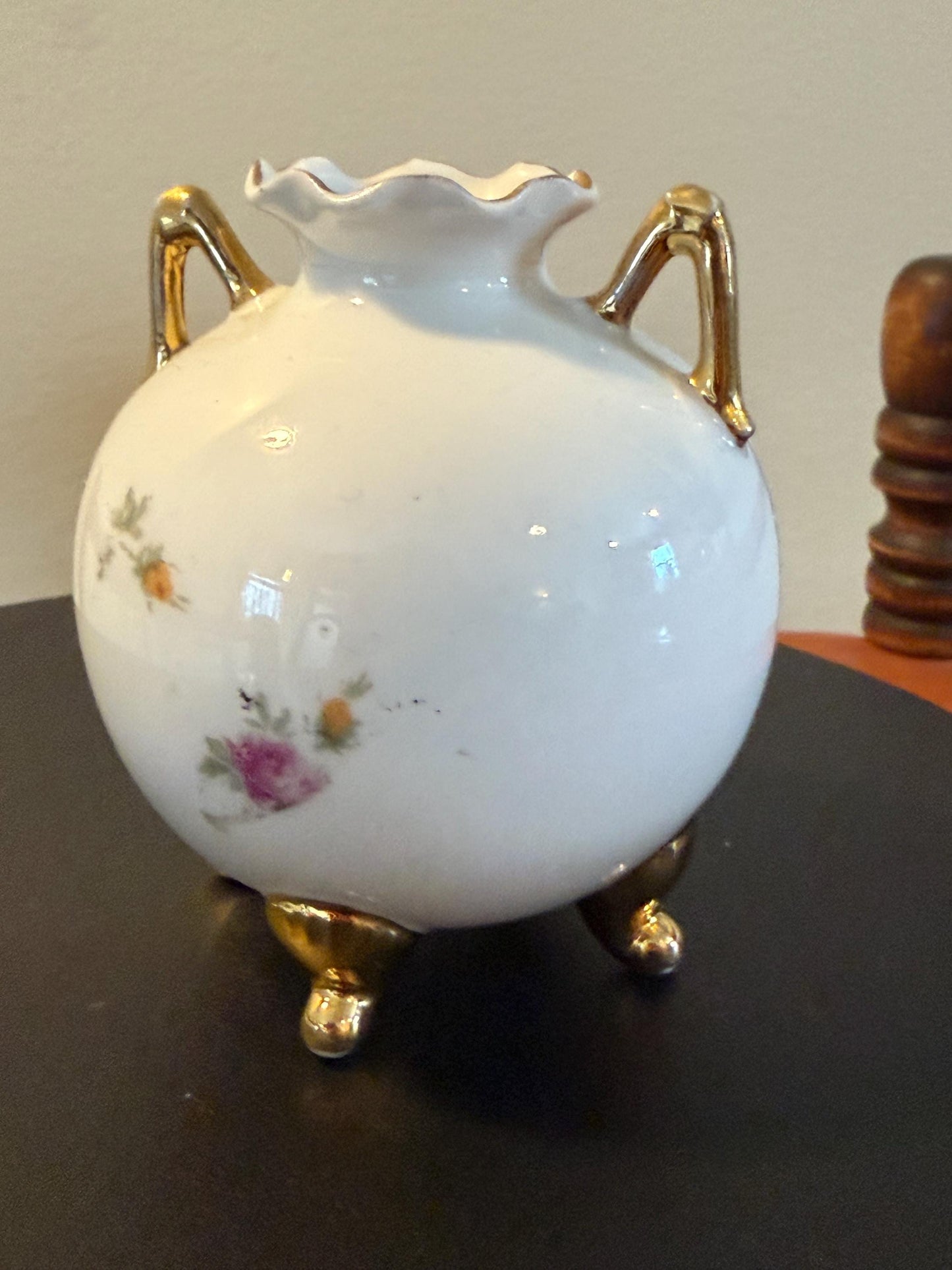 Vintage Carlsbad N.W. Pease Austrian Vase with Pink Roses Mount Kearsarge No Conway NH Lover Antiques and Vintage
