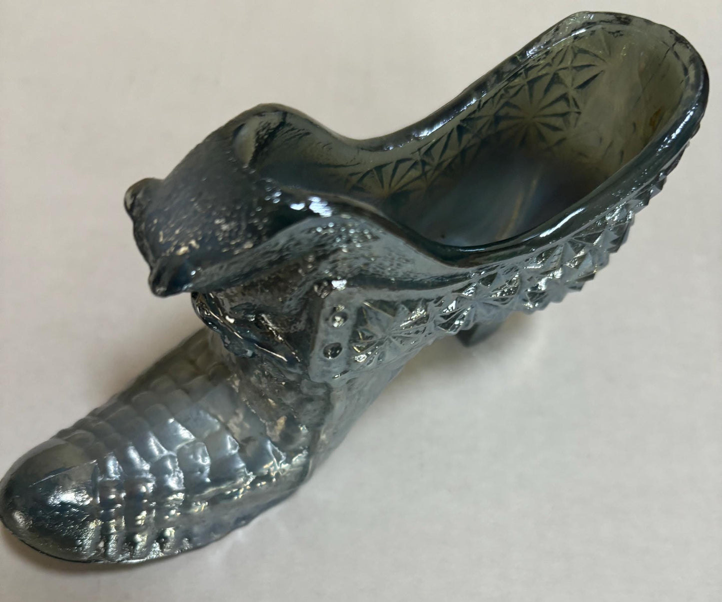 Vintage Boyd Platinum Carnival Glass Cat Slipper Cat on Top of Shoe Lover Antiques and Vintage