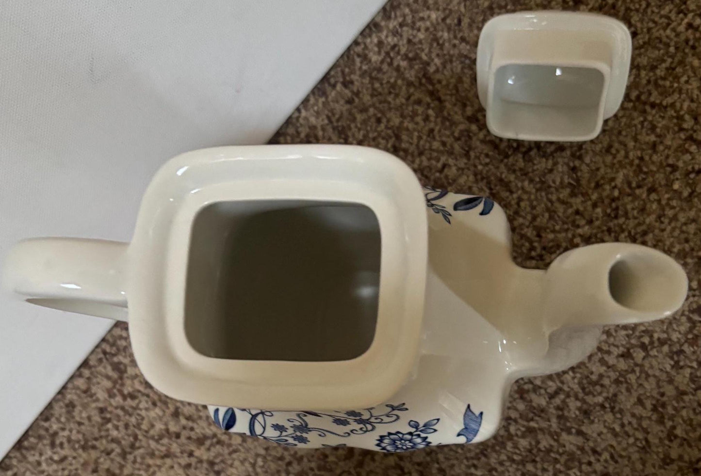 Vintage Wedgwood Teapot Blue Onion Enoch Tunstall Ltd. Made in England Queen’s Ware Tea Pot with Lid Lover Antiques and Vintage