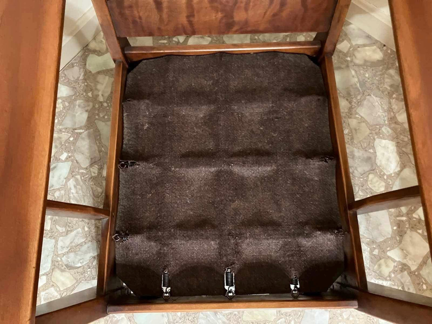 Cushman Colonial Creations Shaftsbury Paddle Armchair Chair No. 083 Including Original Cushions & Bottom Rack Lover Antiques